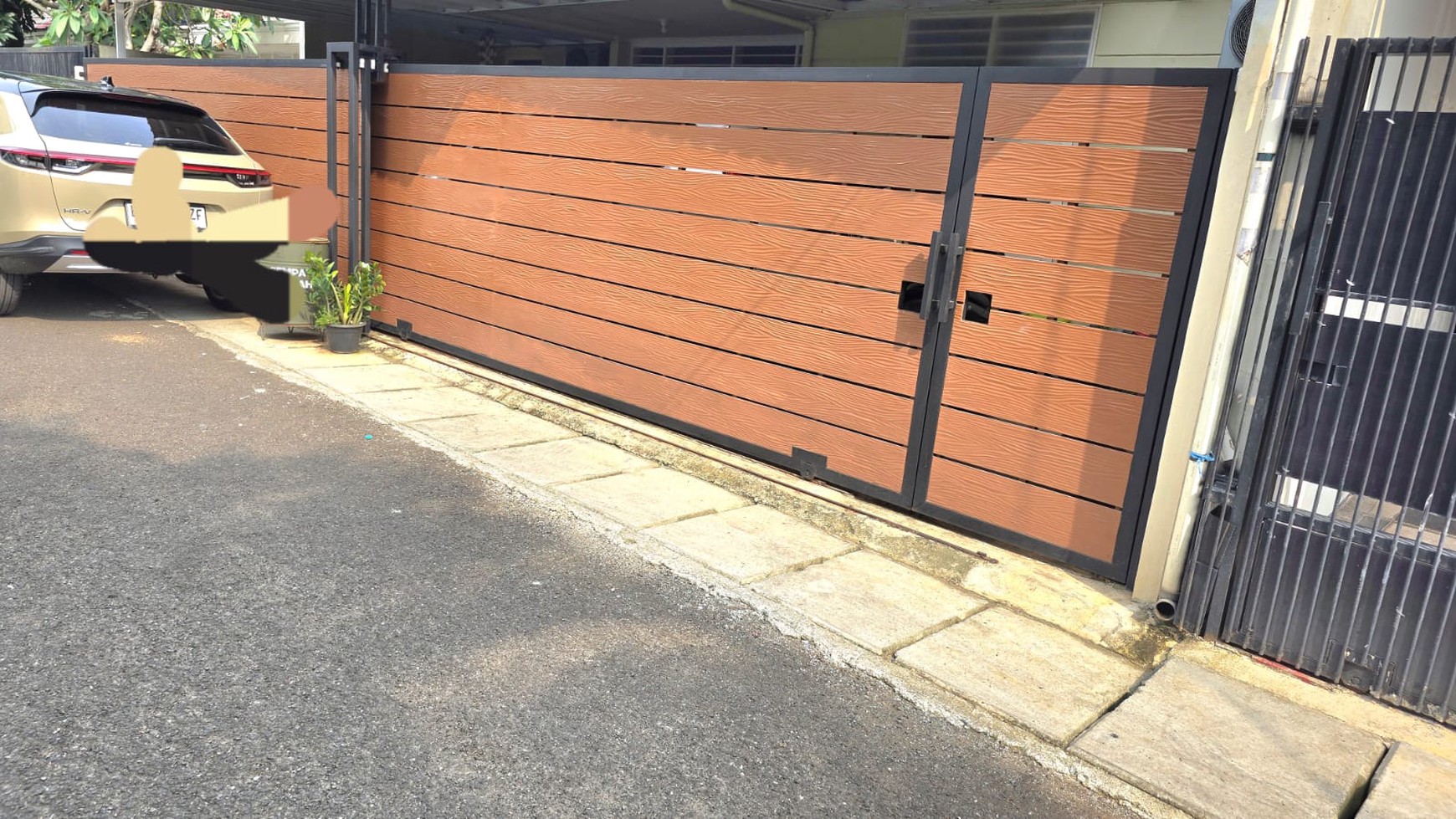 Rumah Hitung Tanah Area Cipete