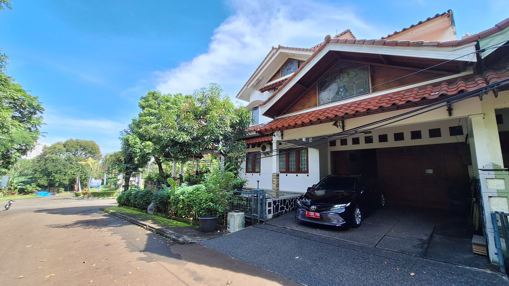 Rumah Hitung Tanah Area Cipete