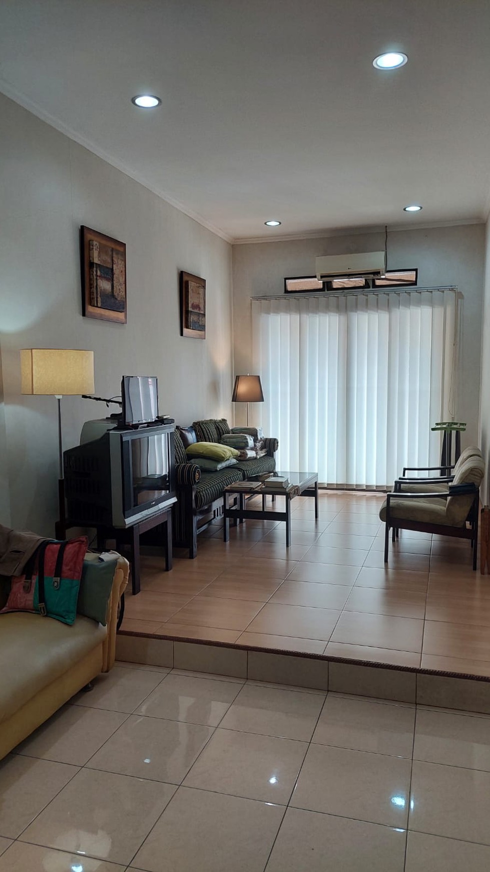 Rumah Hitung Tanah Area Cipete