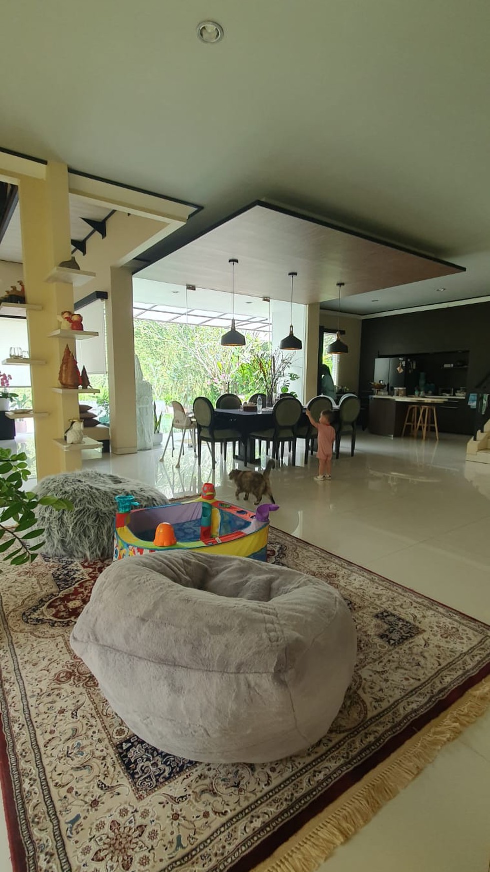 Rumah Hitung Tanah Area Cipete