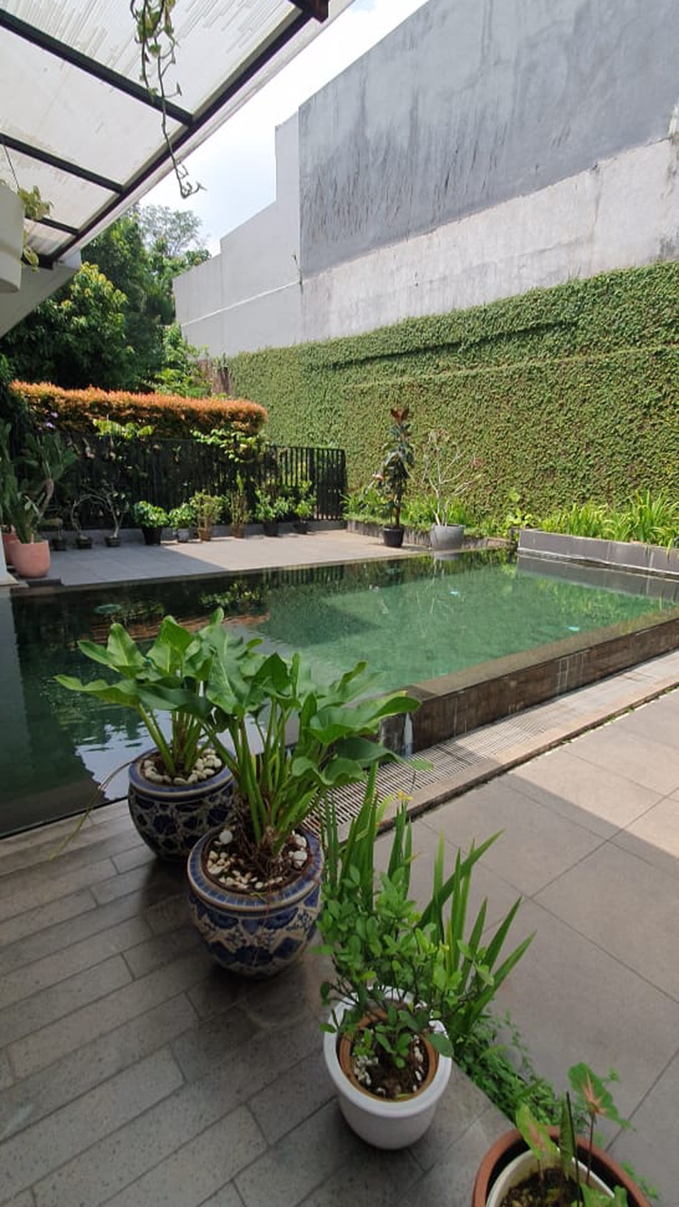 Rumah Hitung Tanah Area Cipete