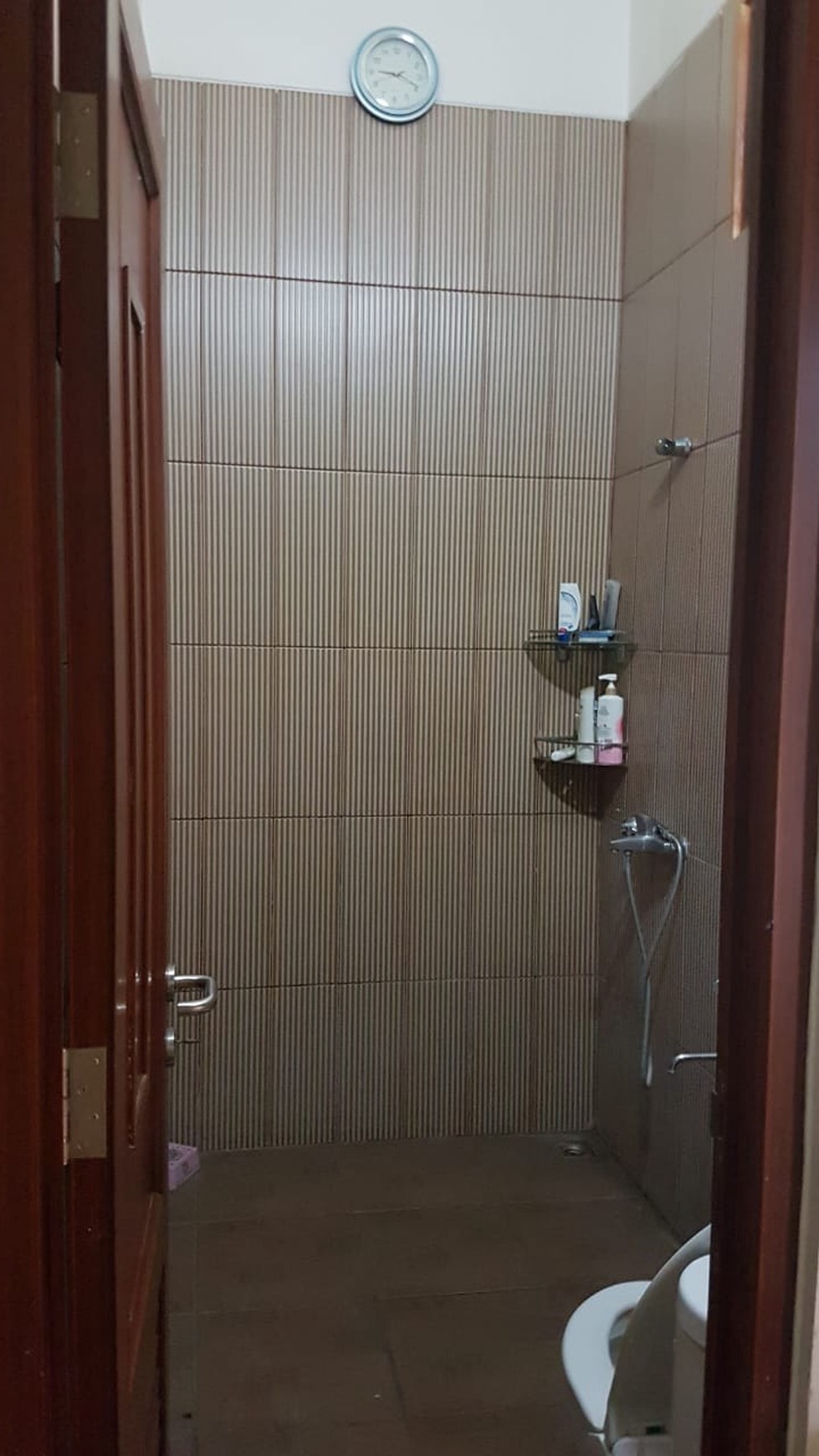 Rumah Siap Huni, Posisi Hook, Hunian Nyaman dan Asri @Bintaro Sektor 9