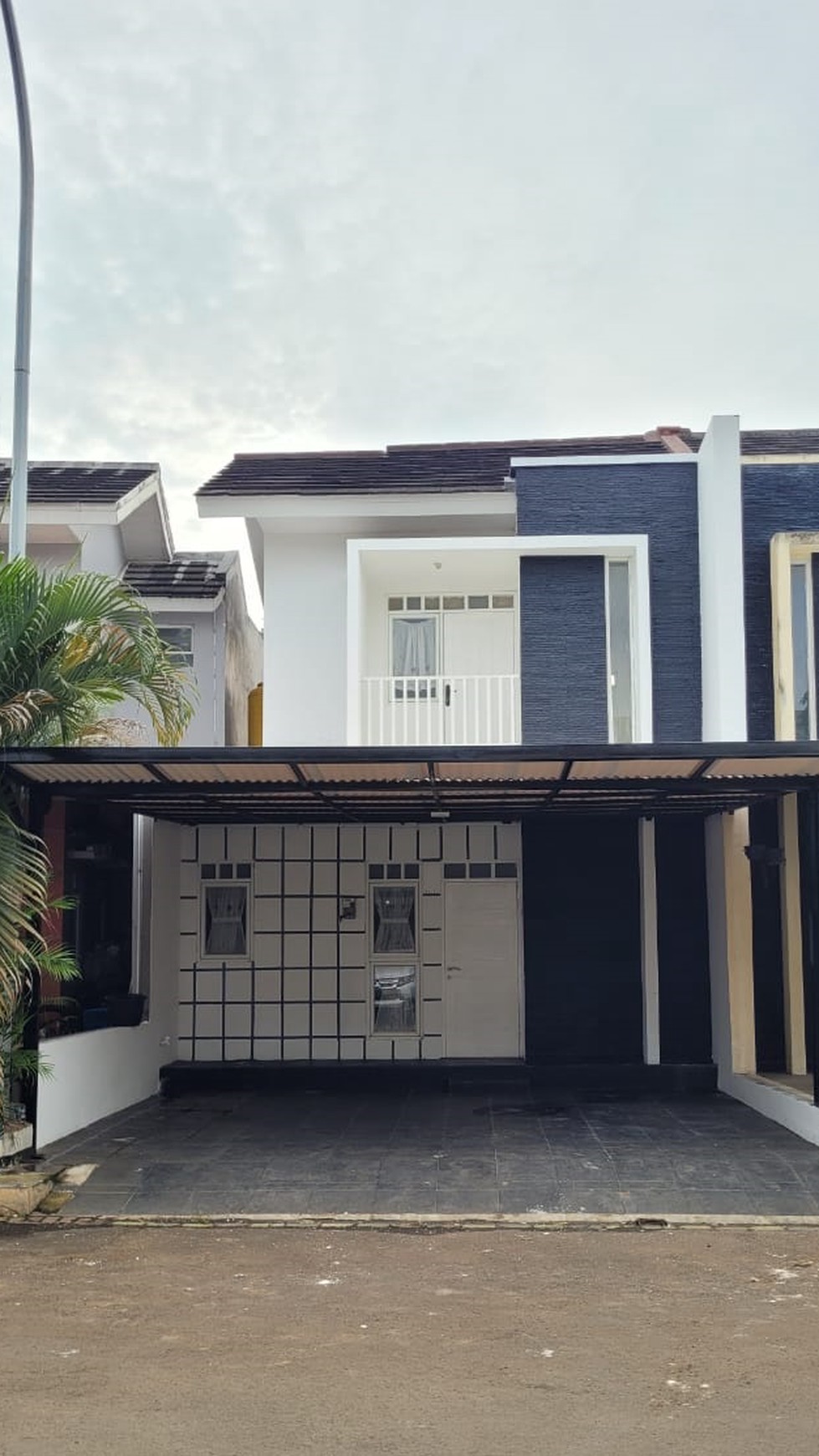 Rumah bagus, cantik dan nyaman siap huni di Pamulang.