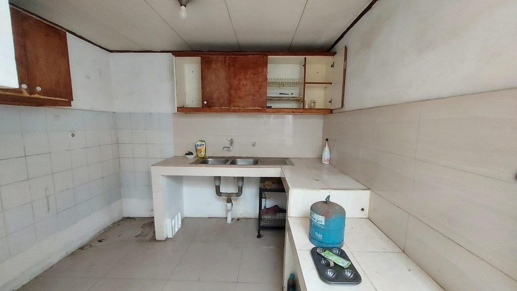 Rumah Kelapa Cengkir Barat, Kelapa Gading Luas 6x15m2