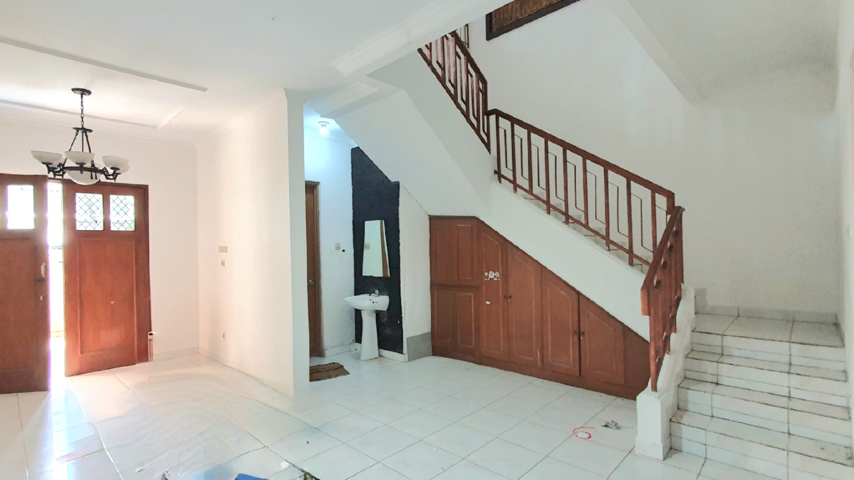 Rumah Gading Kirana Barat, Kelapa Gading Luas 9x17m2