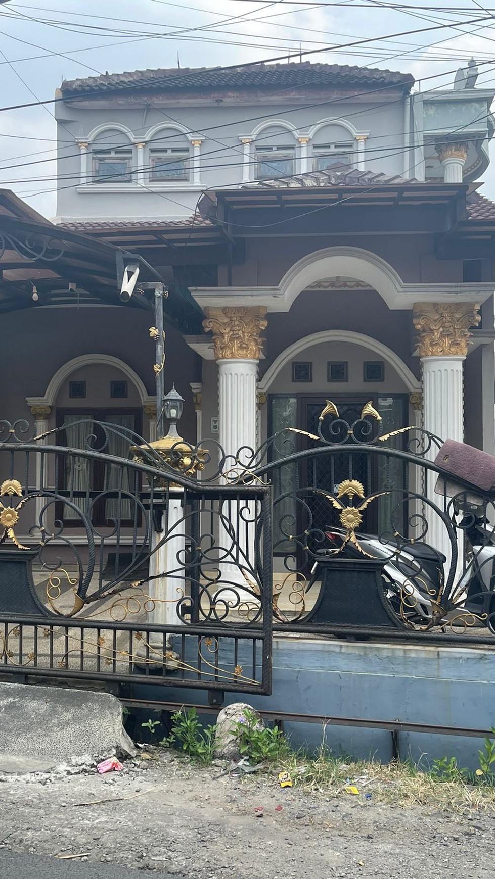Rumah Bagus Di Komp Wijaya Kusuma Pondok Aren Tangerang Selatan