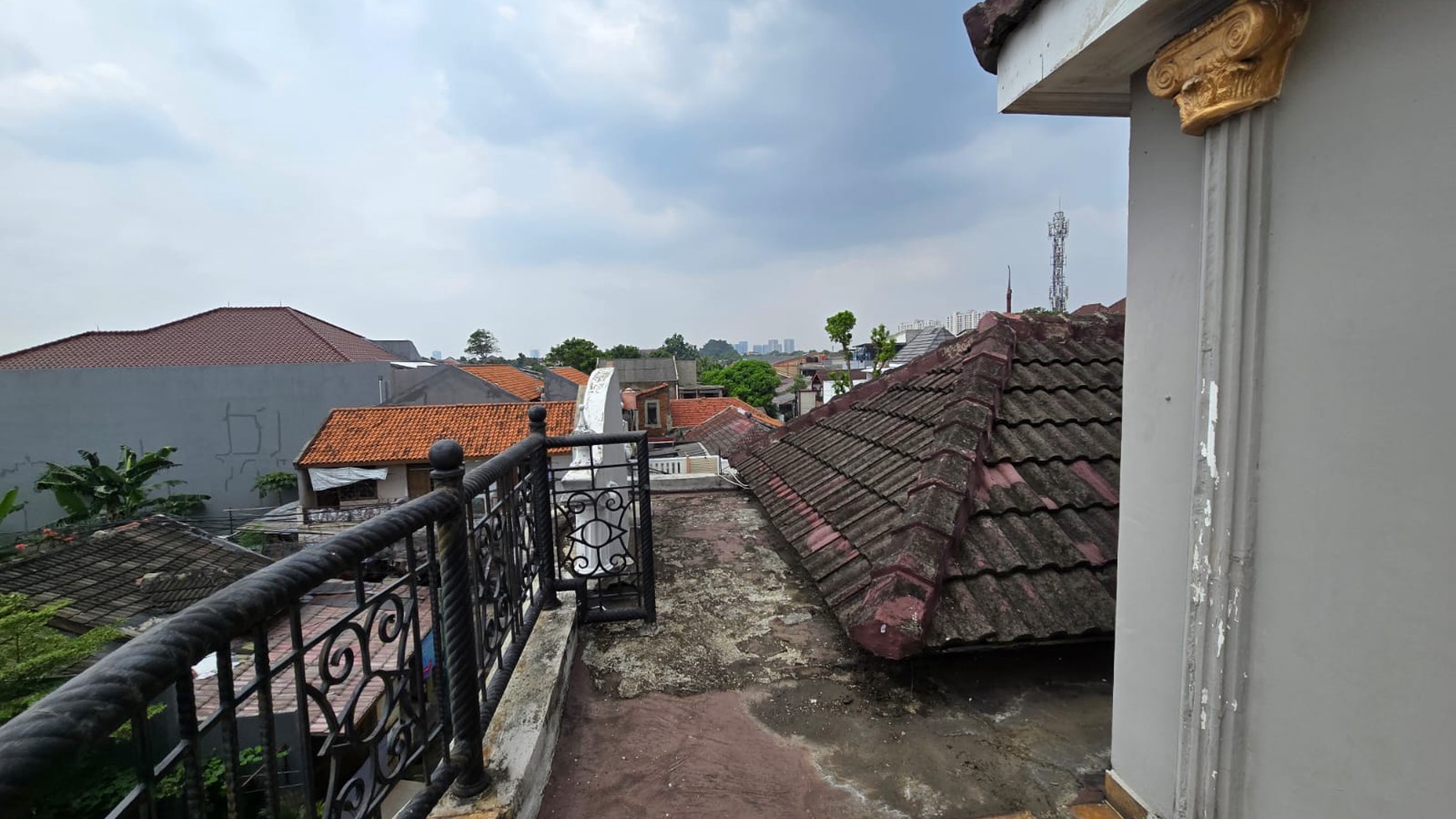 Rumah Bagus Di Komp Wijaya Kusuma Pondok Aren Tangerang Selatan