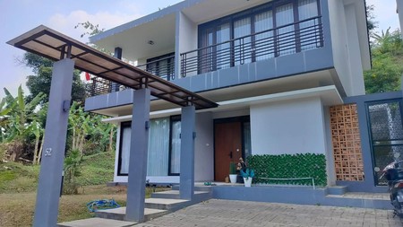 Rumah Bagus Di Pesona Dago Pakar, Jl Tirto Nirwana  Mekar Salayu  Bandung
