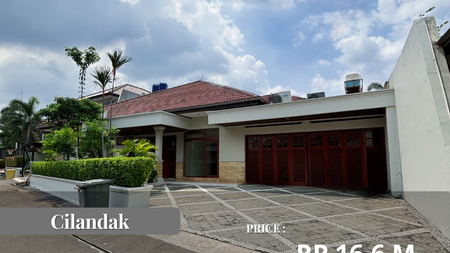 RUMAH DENGAN DESIGN STYLE CLASSIC DI KAWASAN CILANDAK, JAKARTA SELATAN