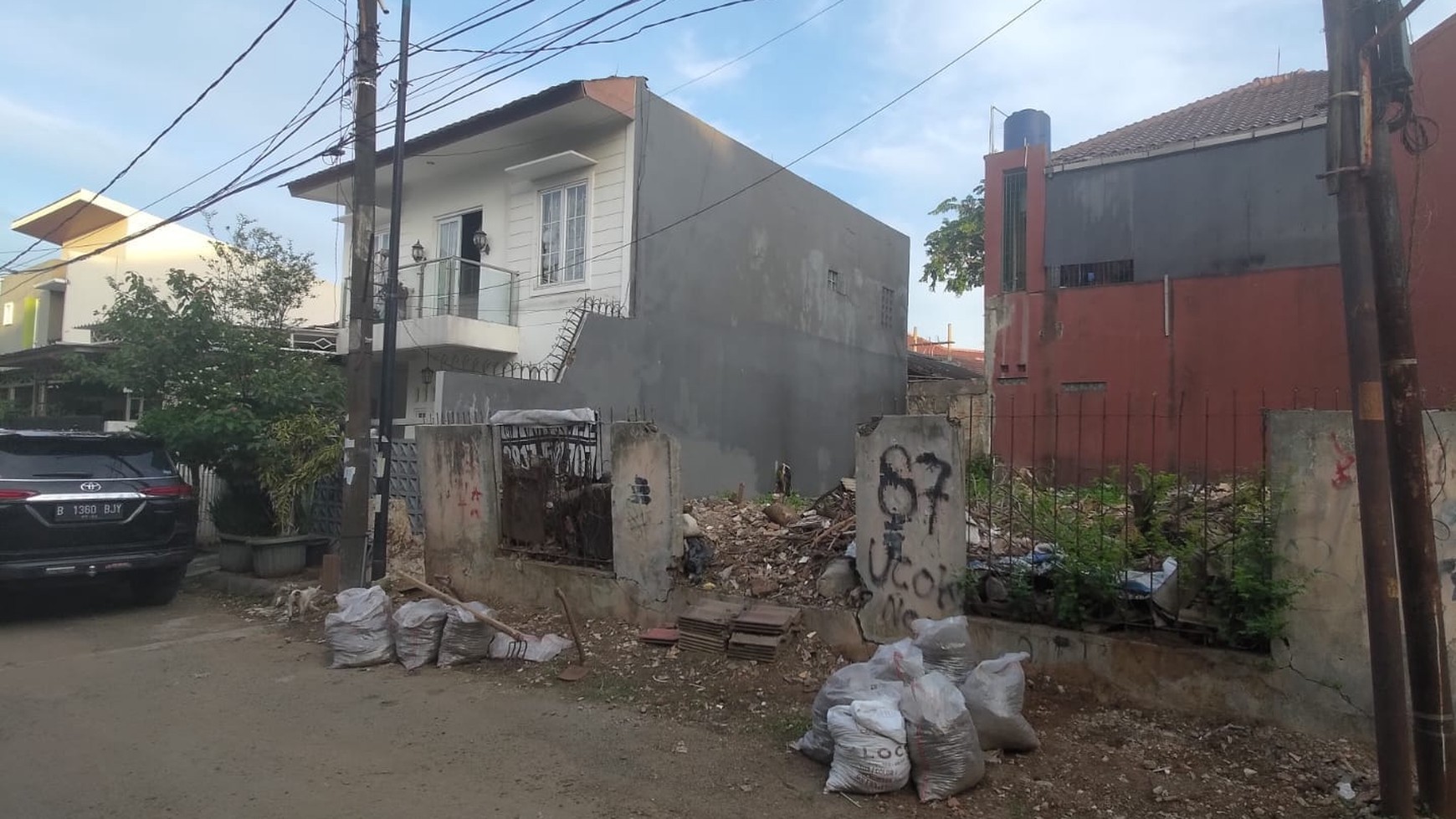 Termurah. Tanah Kavling di Bona Sarana Indah Kebon Nanas, Tangerang