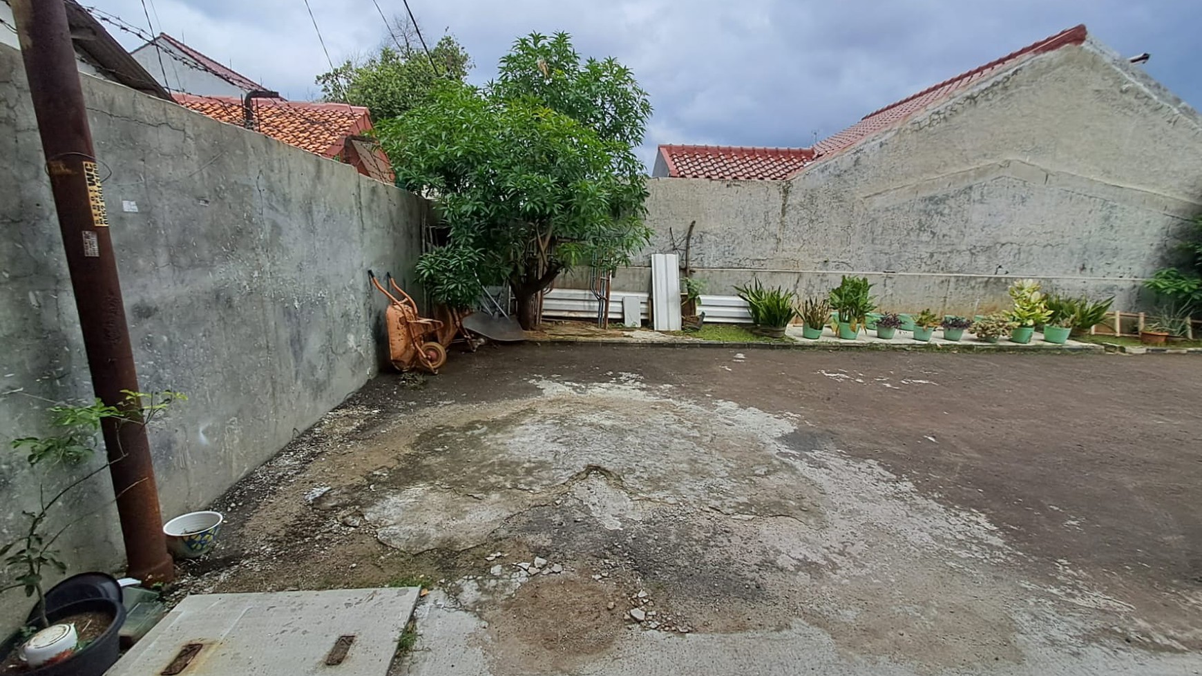 Rumah 2 1/2 Lantai Bagus Siap Huni Di Pondok Duta Cimanggis Residence Depok