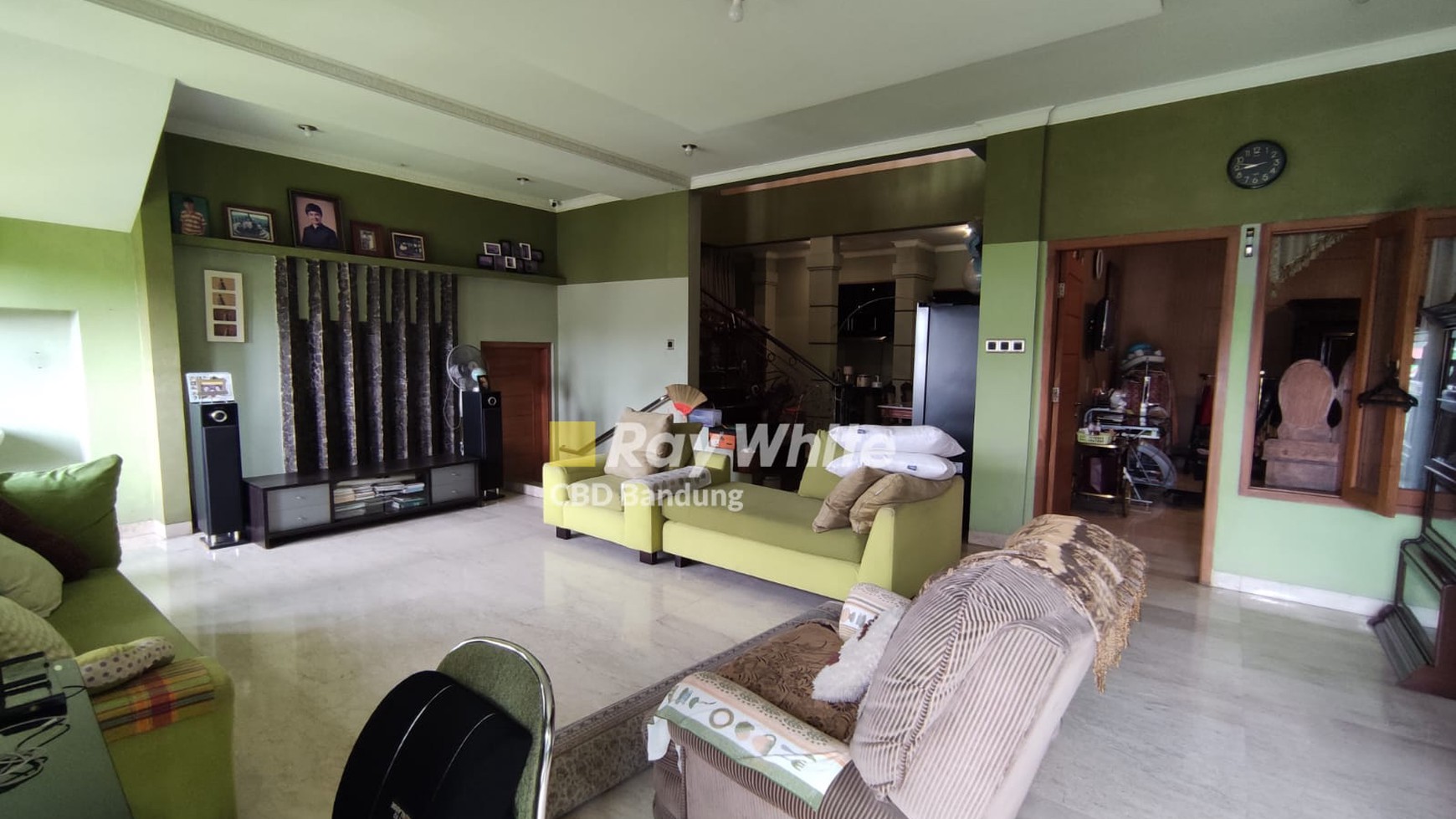 Rumah mewah 5 lantai, siap huni di Cigadung - Bandung 