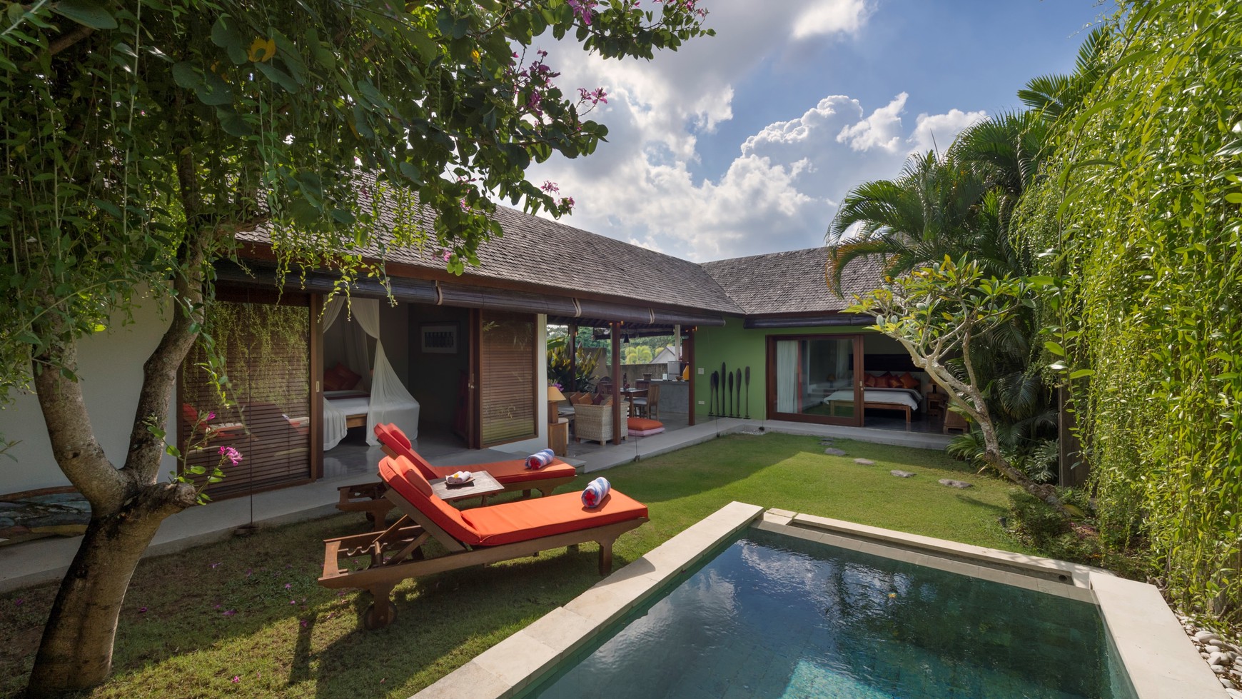 Rumah Hitung Tanah Area Cipete