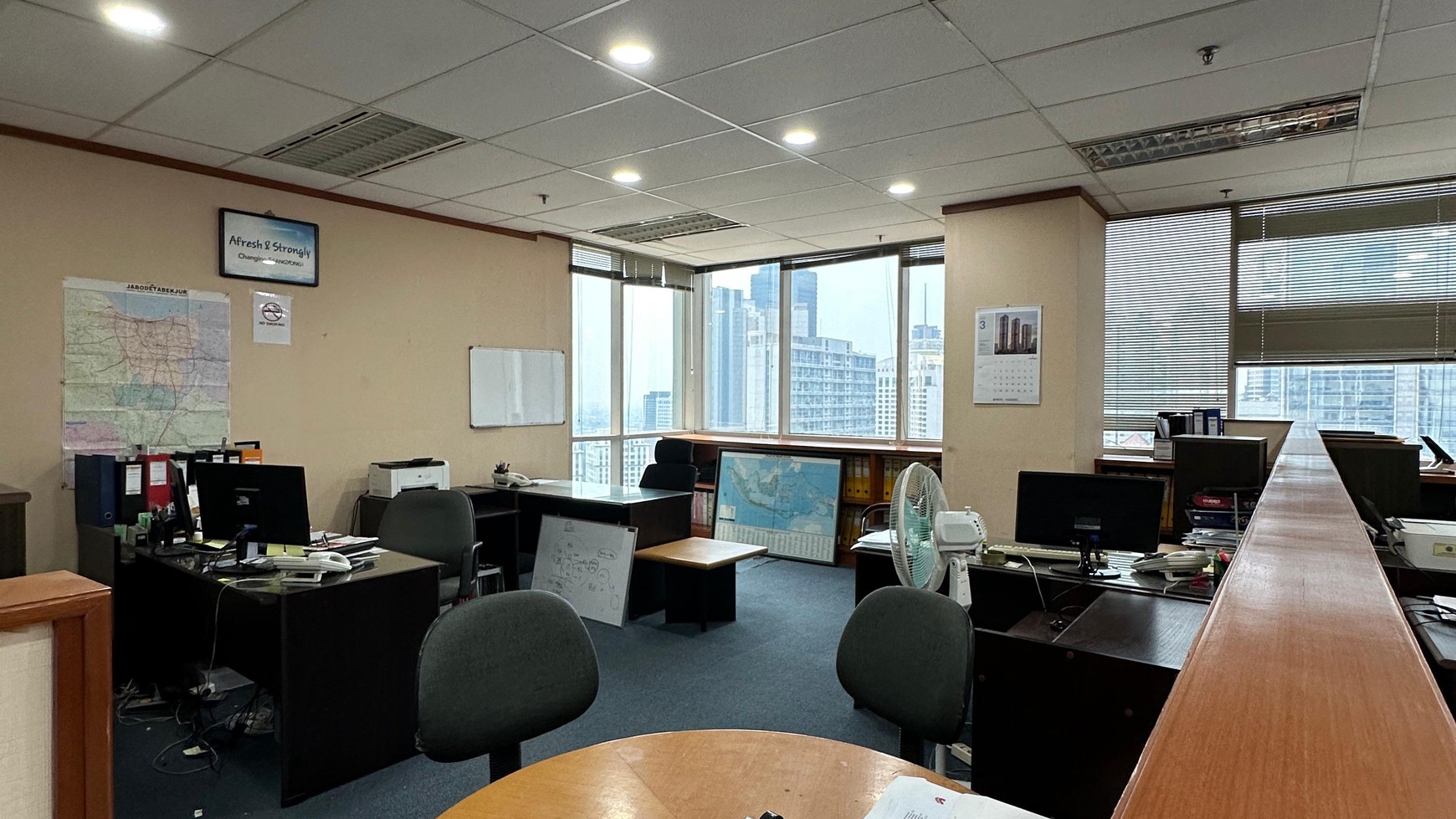 Dijual ruang kantor di Menara Batavia - KH Mas Masyur - Jakarta Pusat