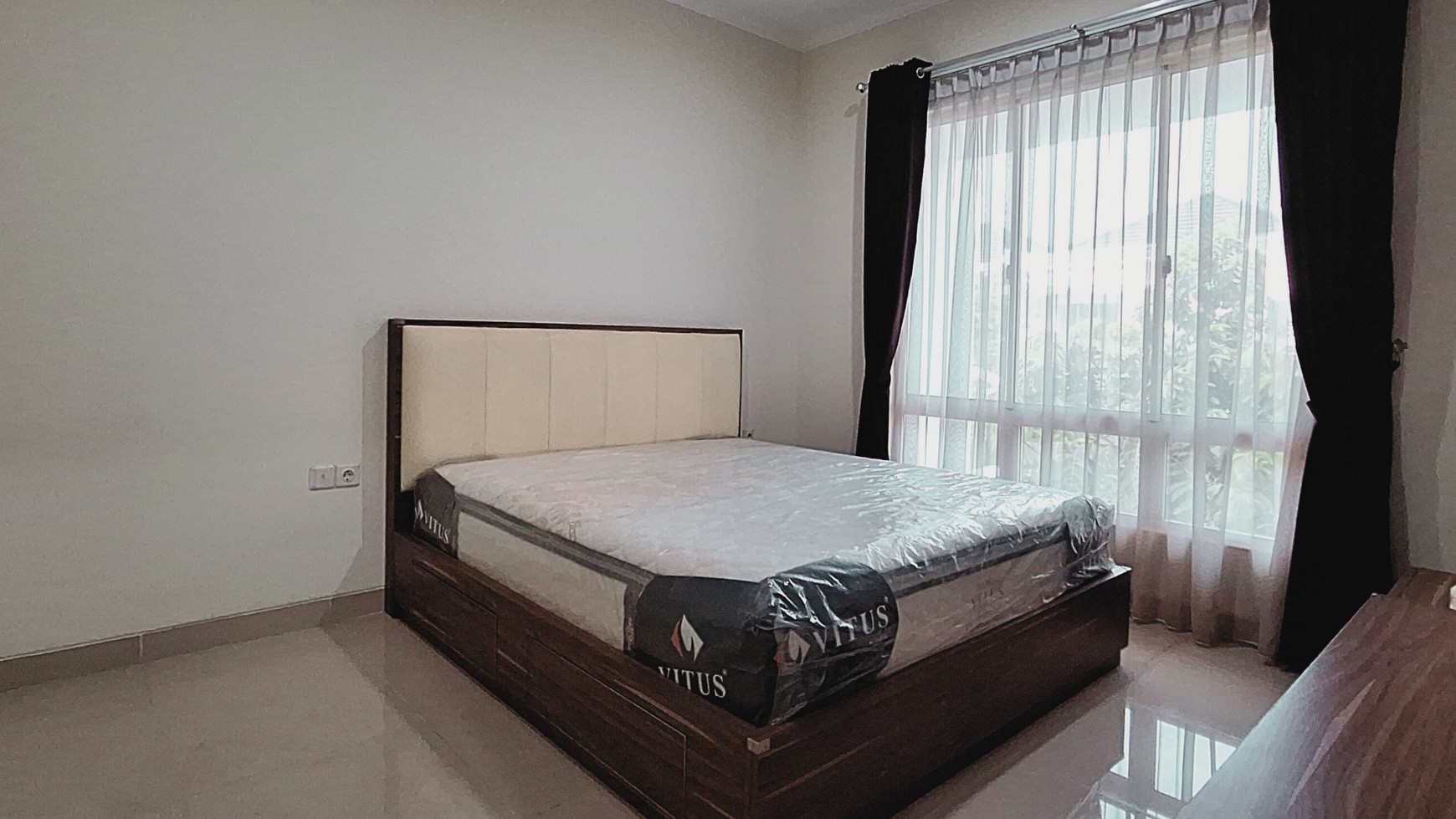 Dijual Cepat Rumah Fully Furnished di Cluster Flamingo Gading Serpong