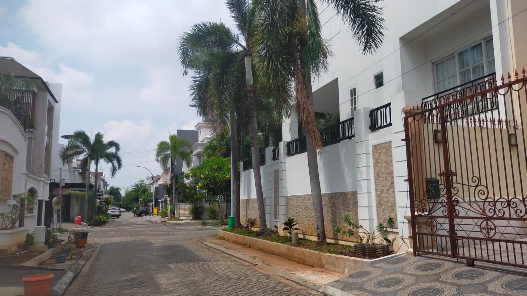 Rumah Villa Permata Gading, Kelapa Gading Luas 8x17m2