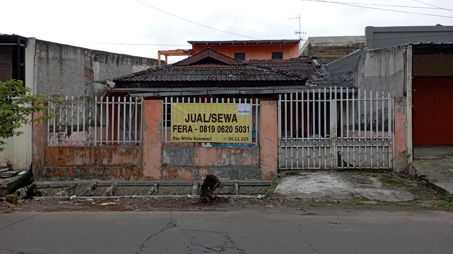 Dijual rumah  Jl. Empu Tantular,Perumnas - Lippo Karawaci