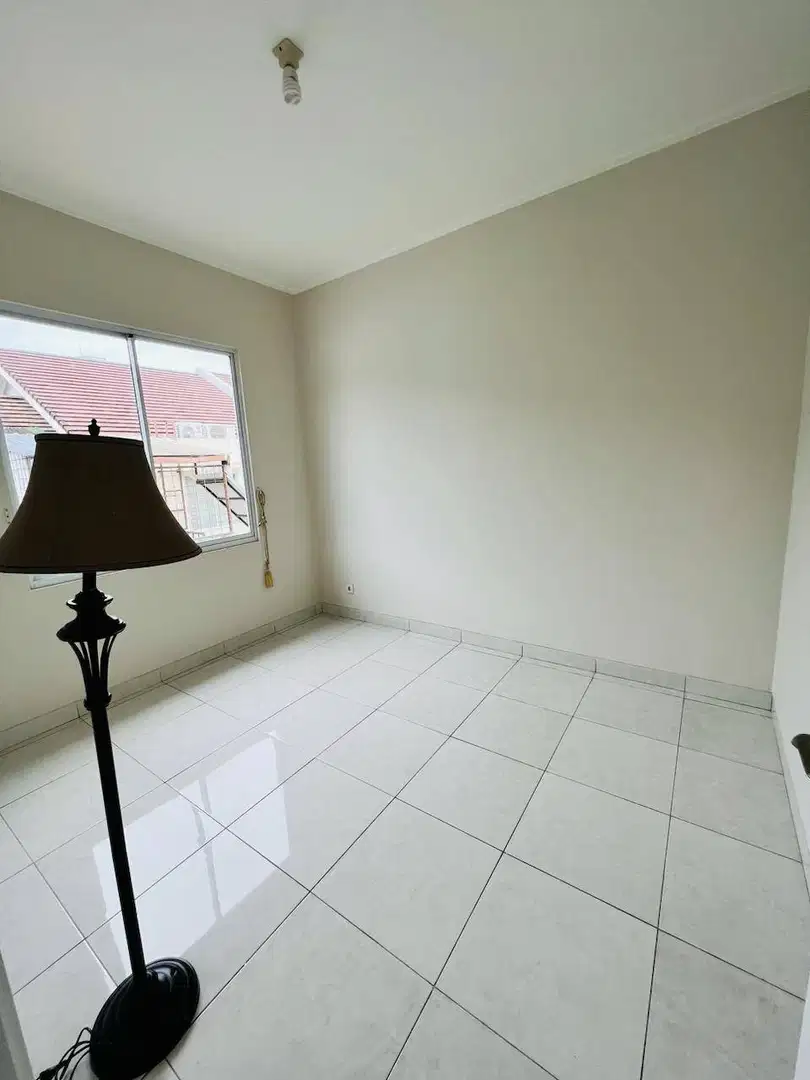 Fast Rent. Rumah Bagus Foresta Fresco Aria, BSD