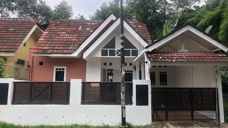 Flash Sale. Rumah baru renovasi Nusa Loka, BSD