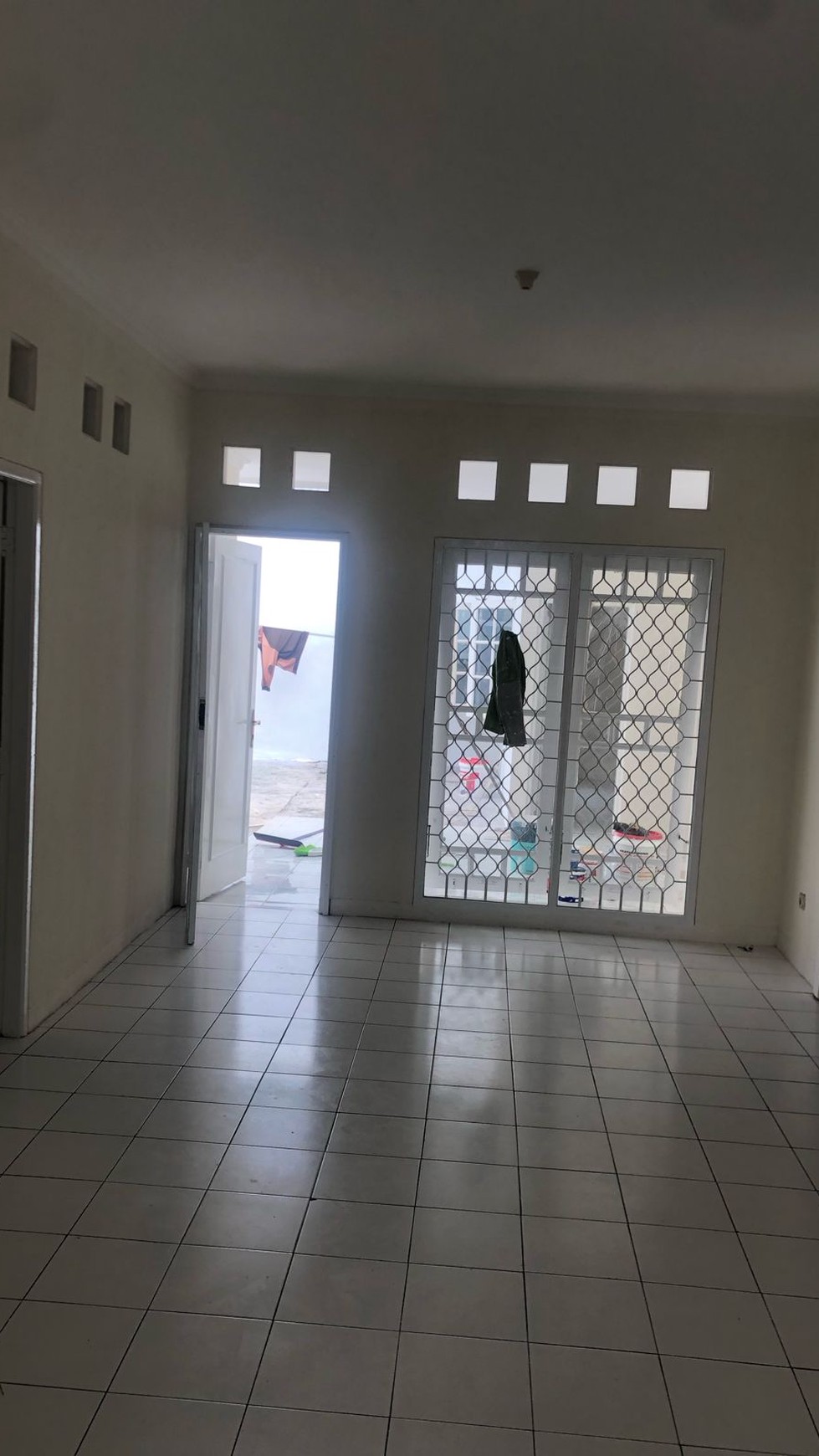 Flash Sale. Rumah baru renovasi Nusa Loka, BSD