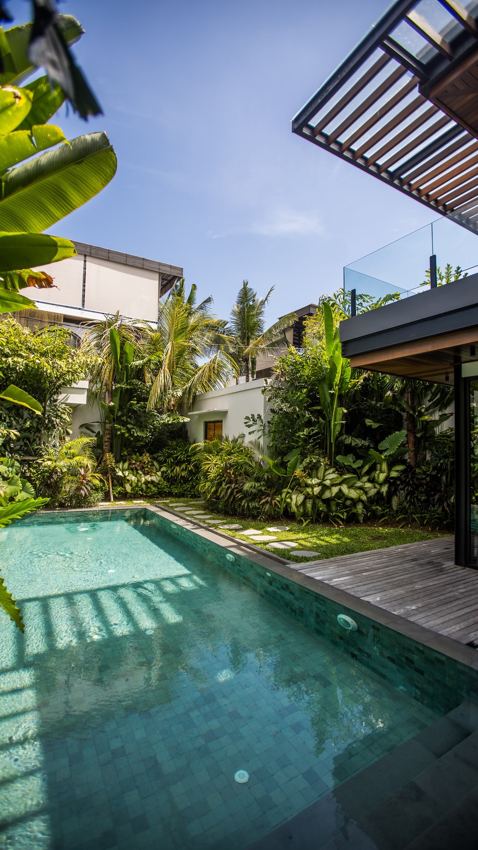 Leasehold brand new modern  villa 4 bedrooms with good ROI with view jungle , Canggu