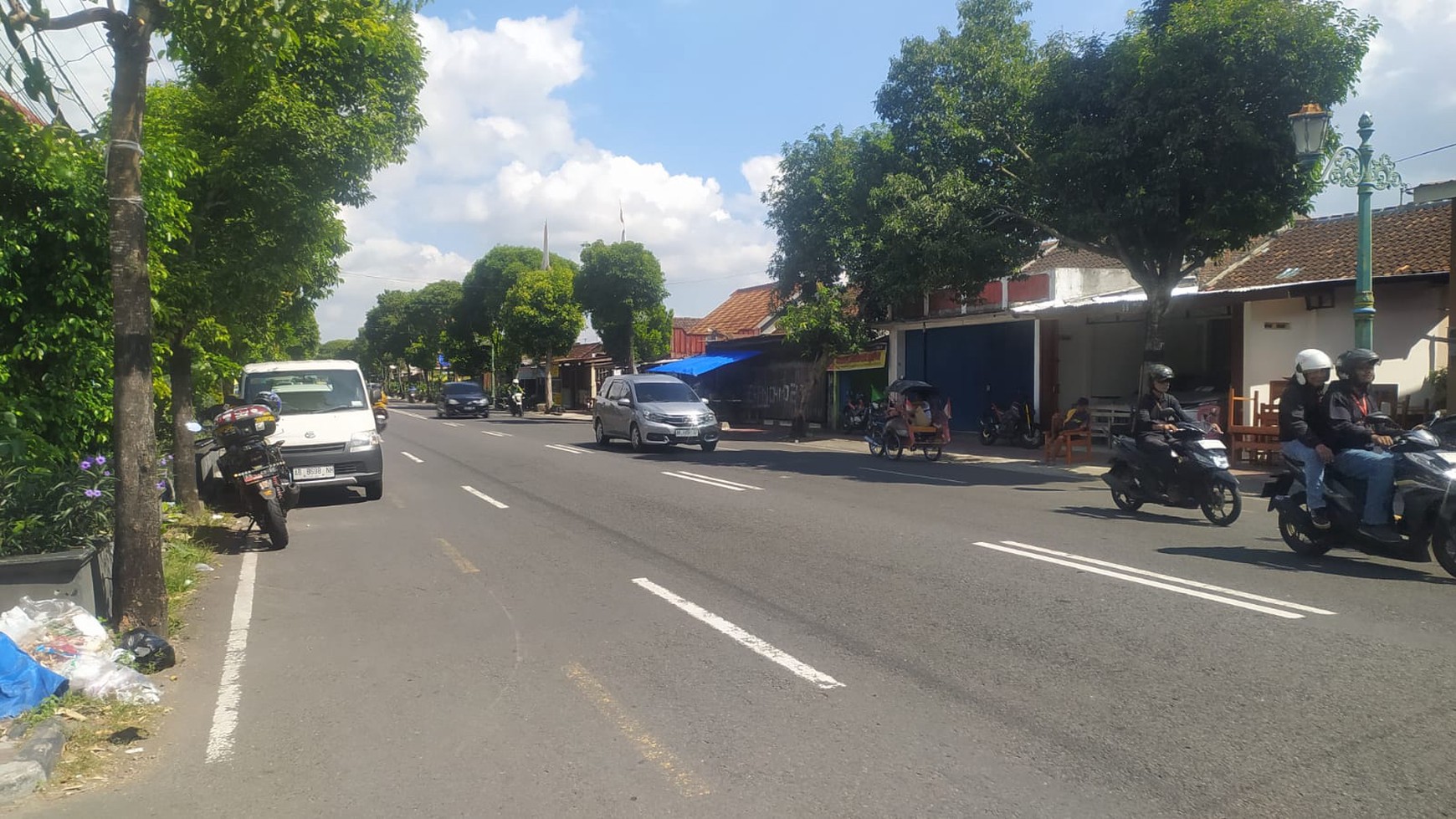 Disewakan Tanah luas 600 Meter Persegi Lokasi Tengah Kota Dekat Alun2 Selatan Yogyakarta 