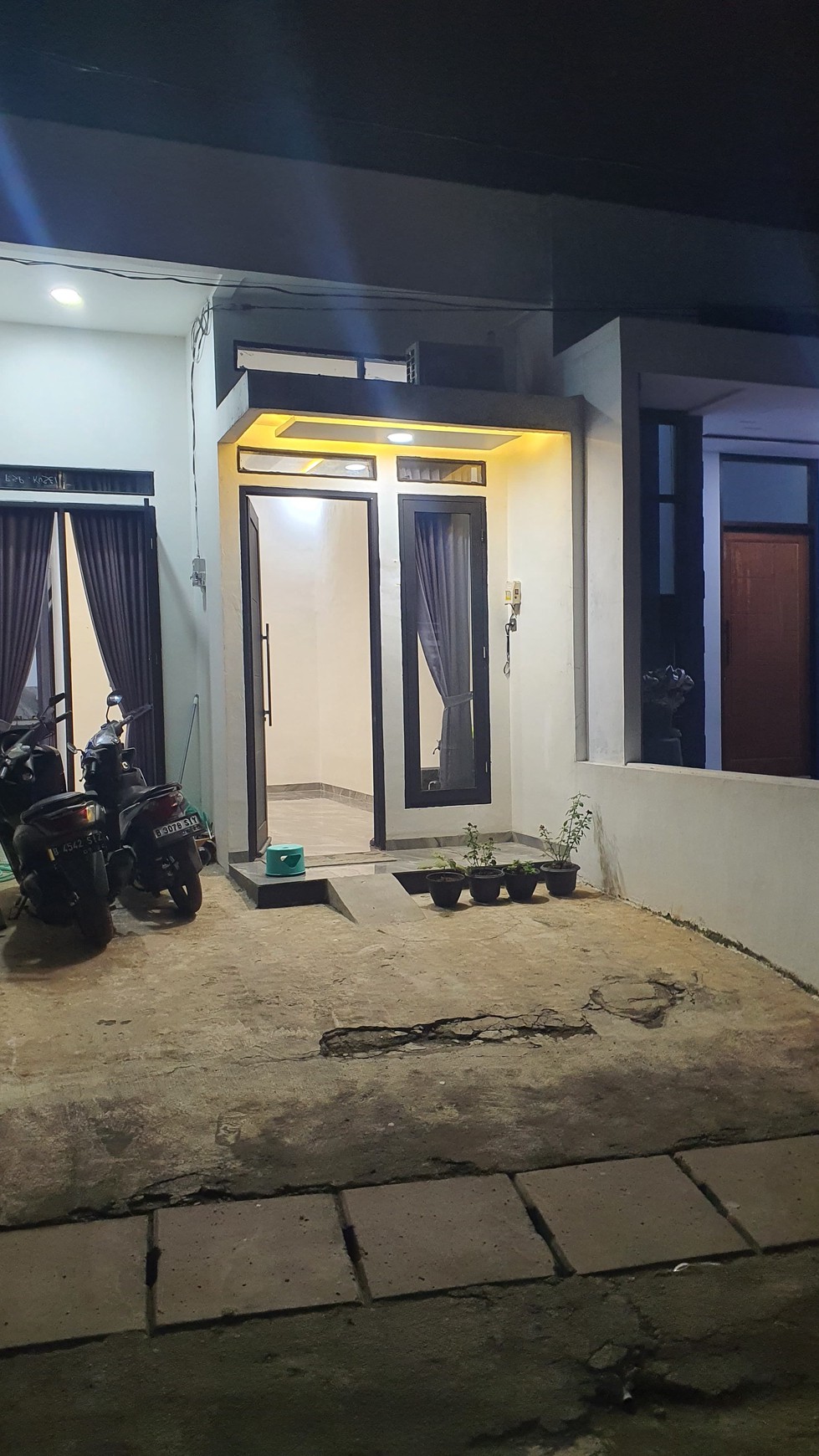 Rumah Siap Huni dan Lokasi Strategis @Larangan