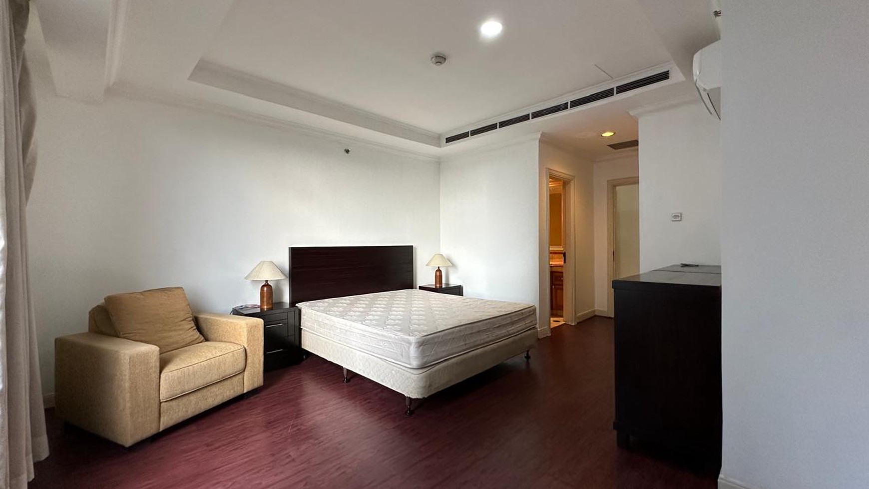 Dijual unit Apartemen Istana Sahid - Sudirman - Jakarta Pusat