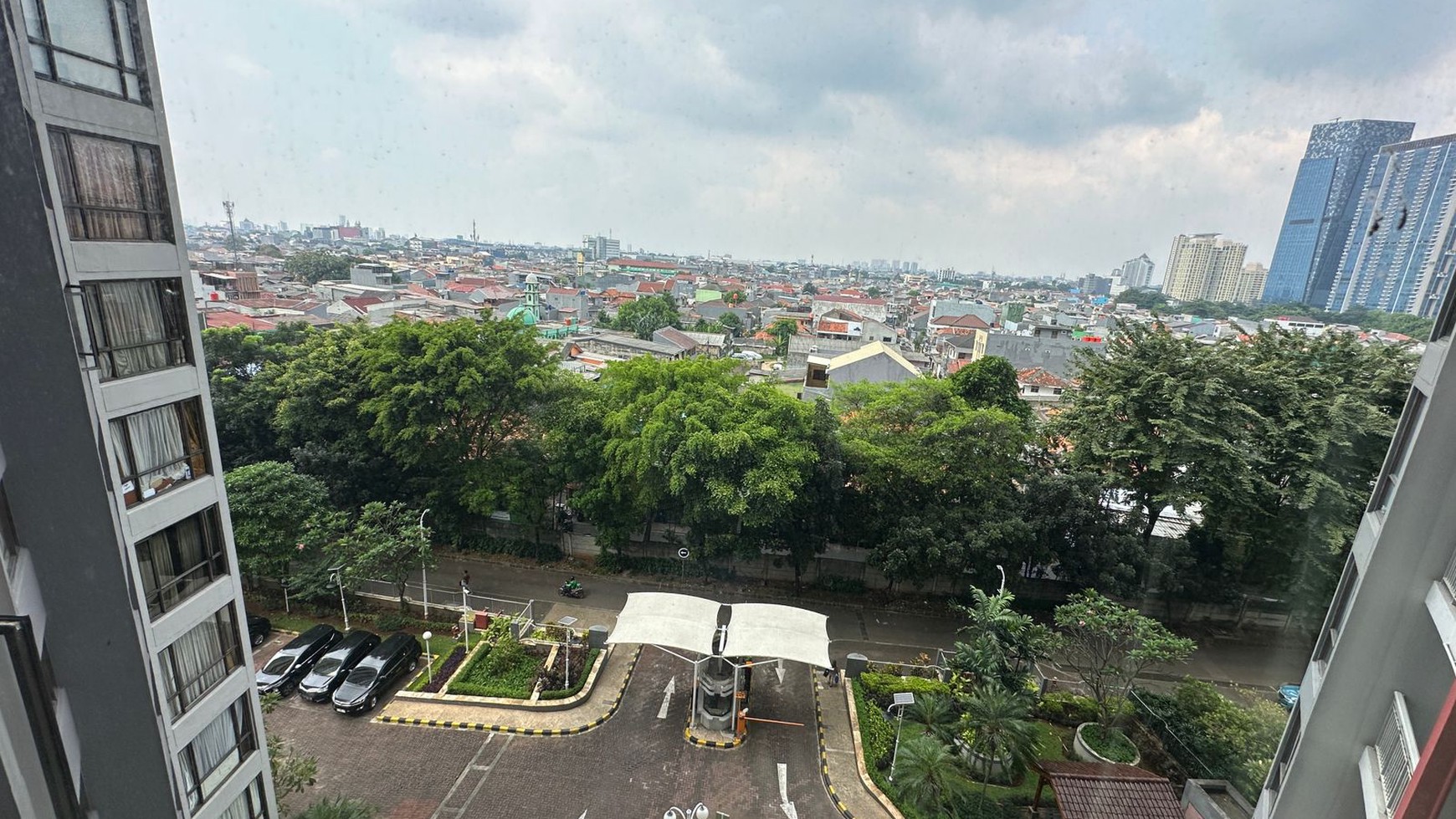 Disewakan Apartemen Taman Rasuna - Kuningan - Jakarta Selatan