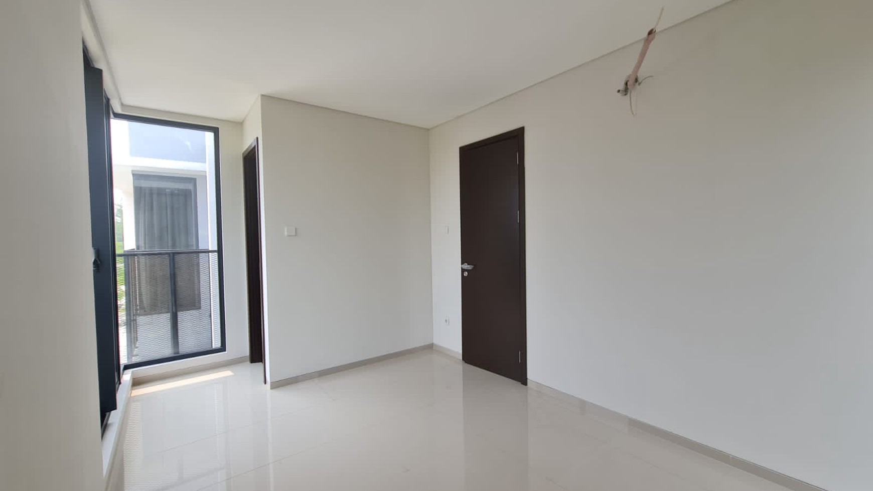 Rumah Hook Siap Huni dalam Cluster Exclusive @Bintaro Sektor 7