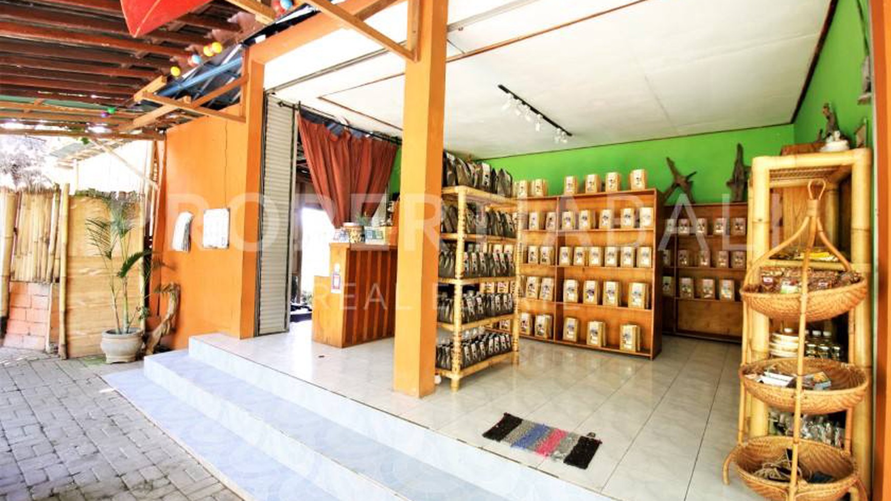 Commercial space in Great Location Munggu Beyond Canggu