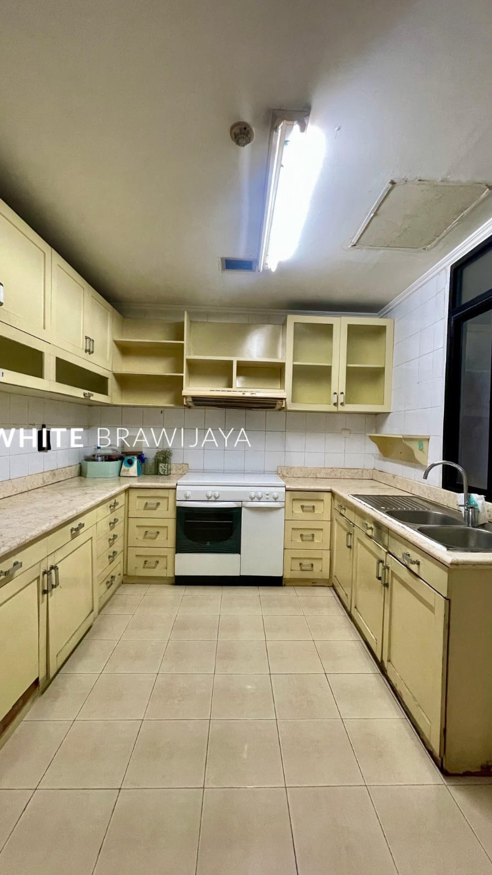 Apartemen Midtown Residence 3 BR Cilandak Tb Simatupang