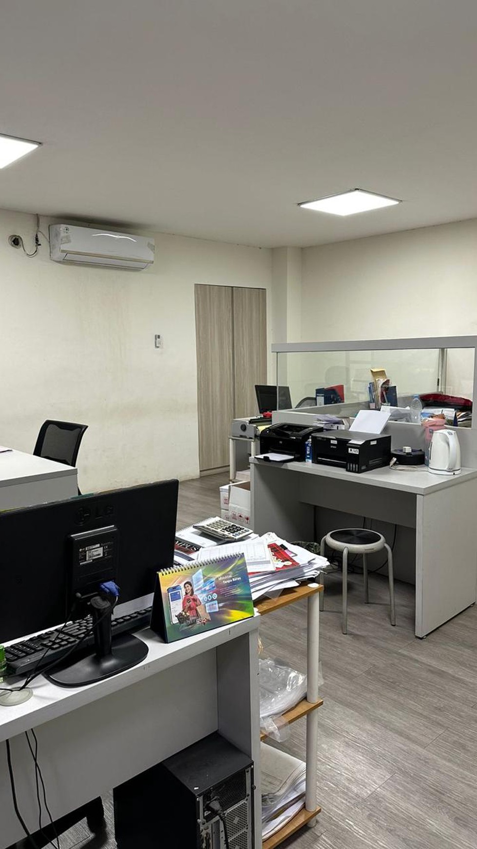 Gudang/ Office Space Full Furnished di Taman Tekno BSD