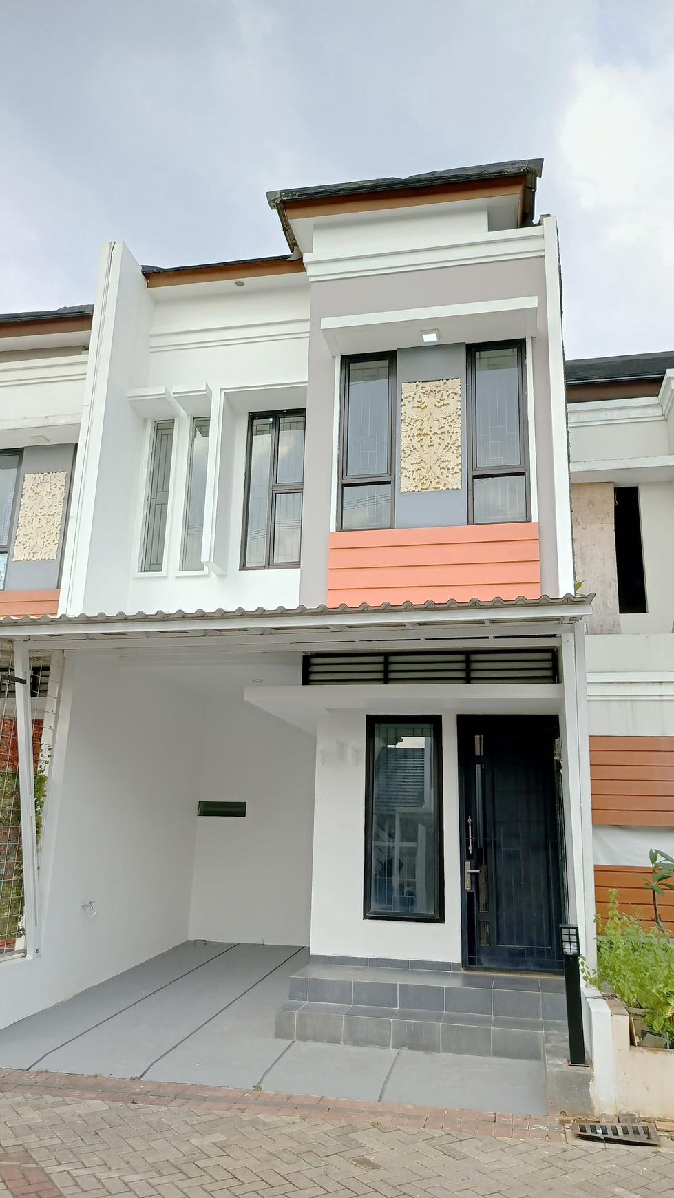 Rumah di Bamboo Prime Residence harga Murah 2 lantai di pamulang