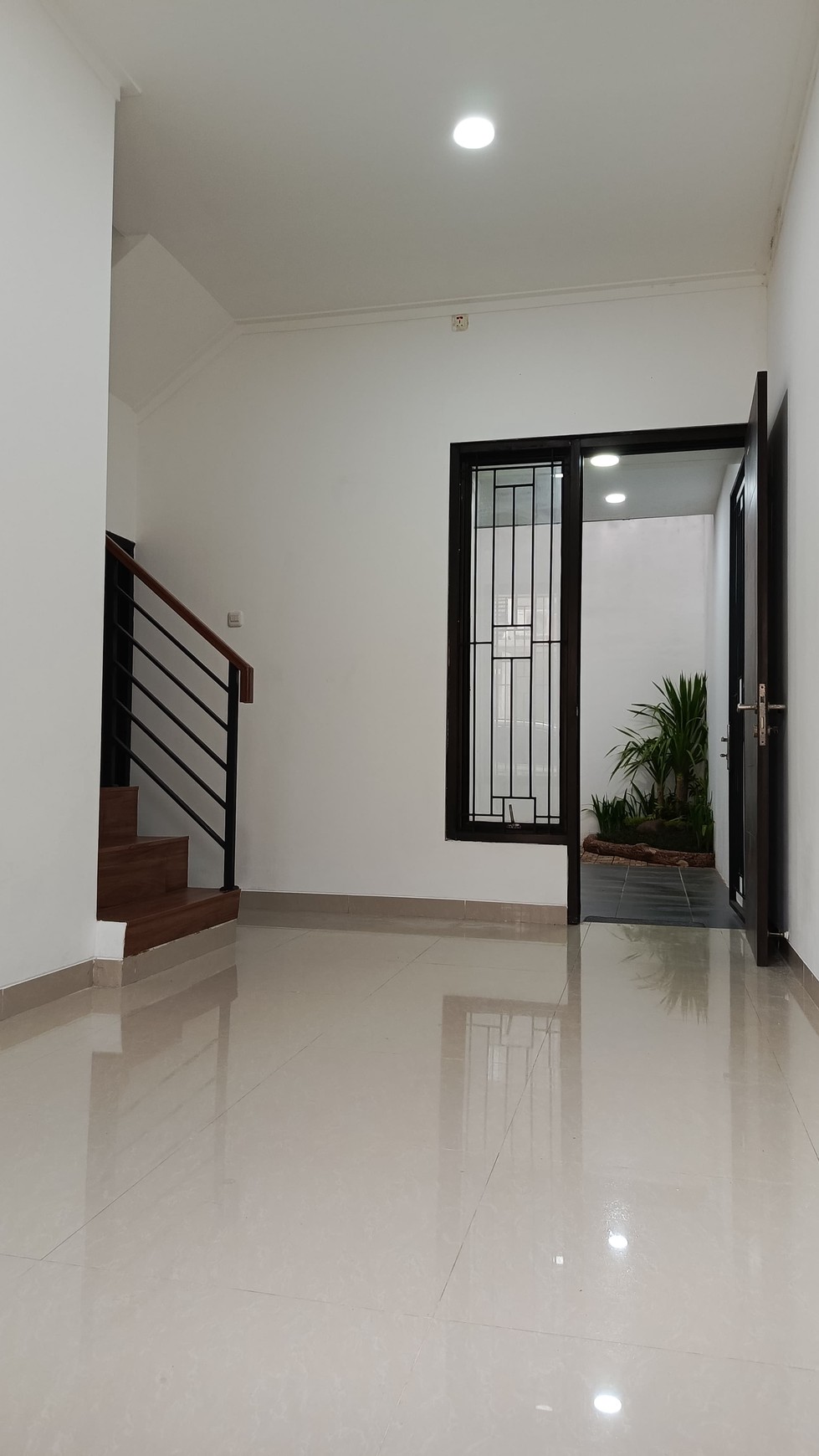 Rumah di Bamboo Prime Residence harga Murah 2 lantai di pamulang