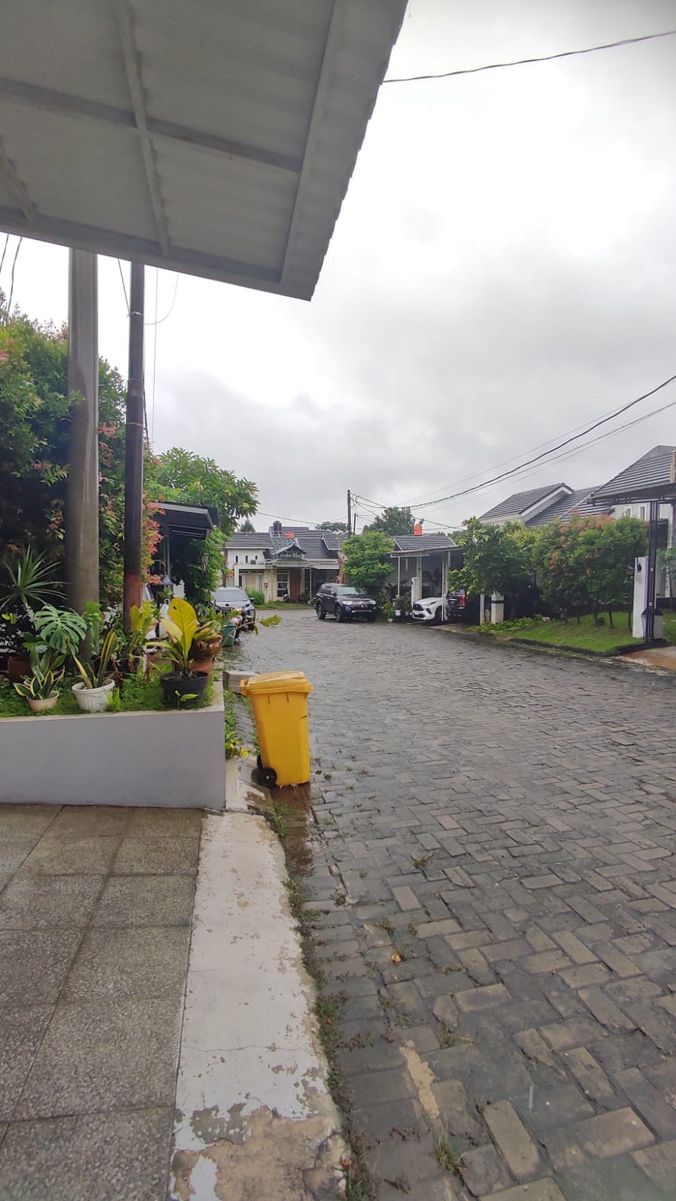 Rumah SIAP HUNI, lingkungan CLUSTER Bintaro 