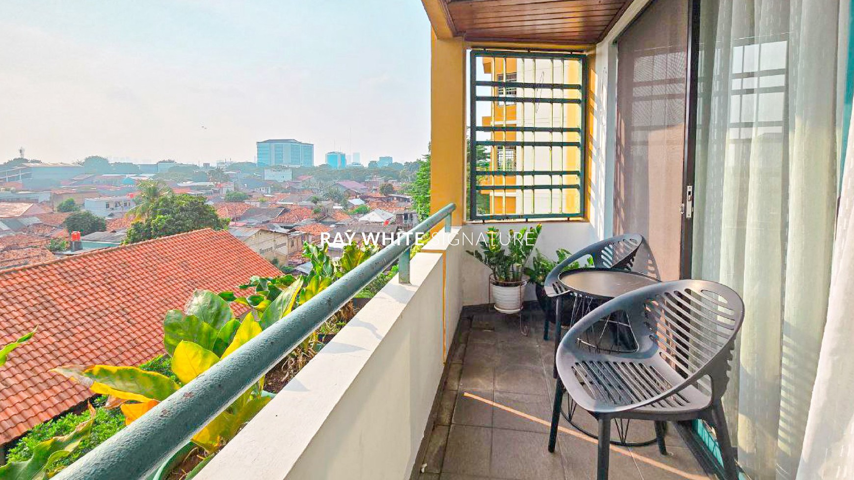 Dijual Apartemen Permata Safir 2 Bedrooms