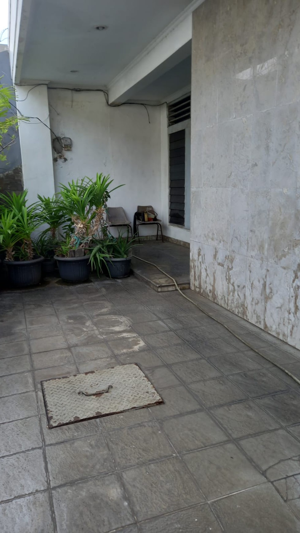 Dijual rumah di JL. Turi, Tomang Raya Jakarta Barat