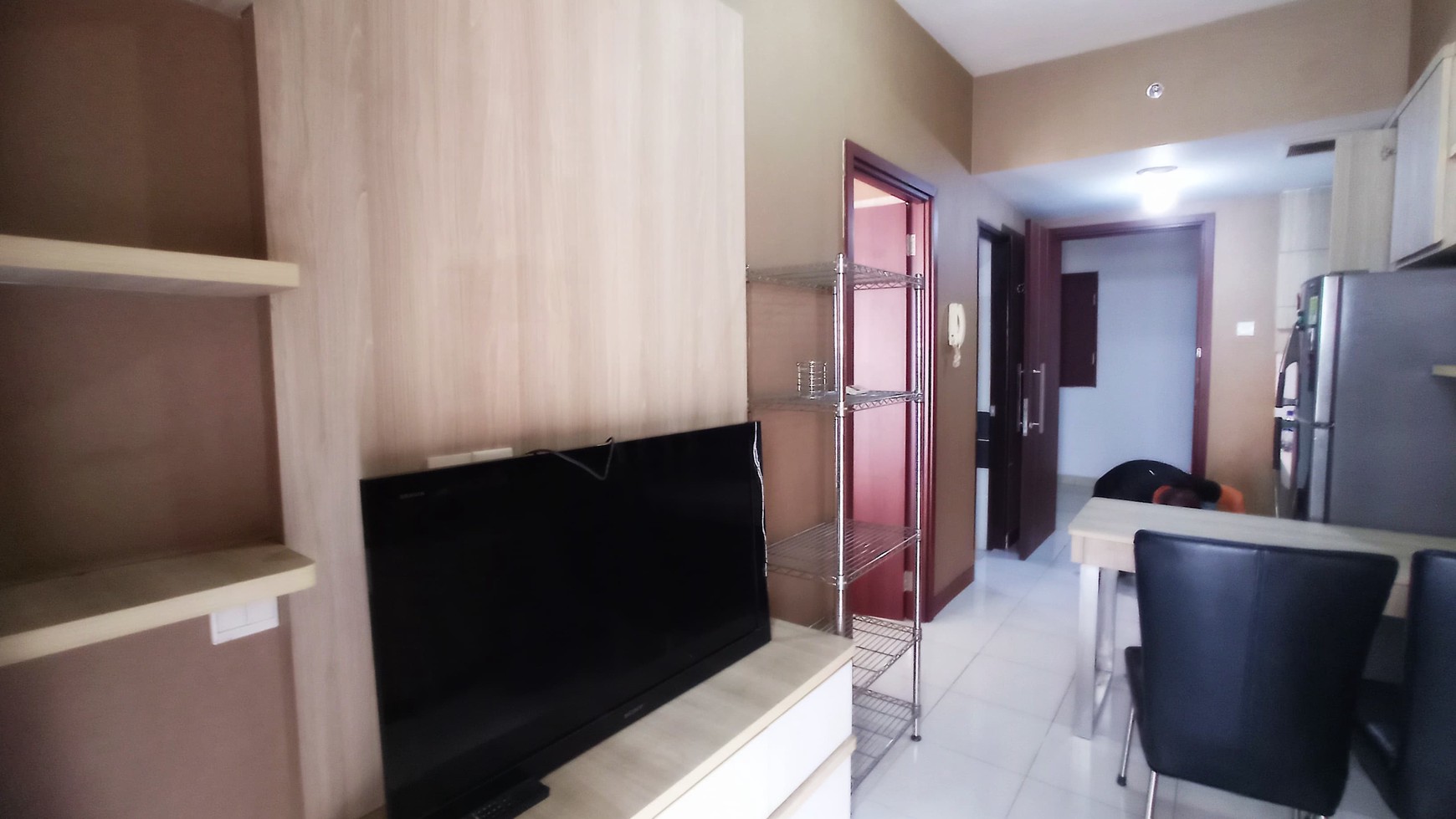 Apartemen full furnished Nyaman dan Stylish untuk Gaya Hidup Anda. Lokasi strategis di Gading Serpong. Apartemen Scientia Garden book Sekarang! Harga terjangkau sewa murah uda dapat full furnished fas