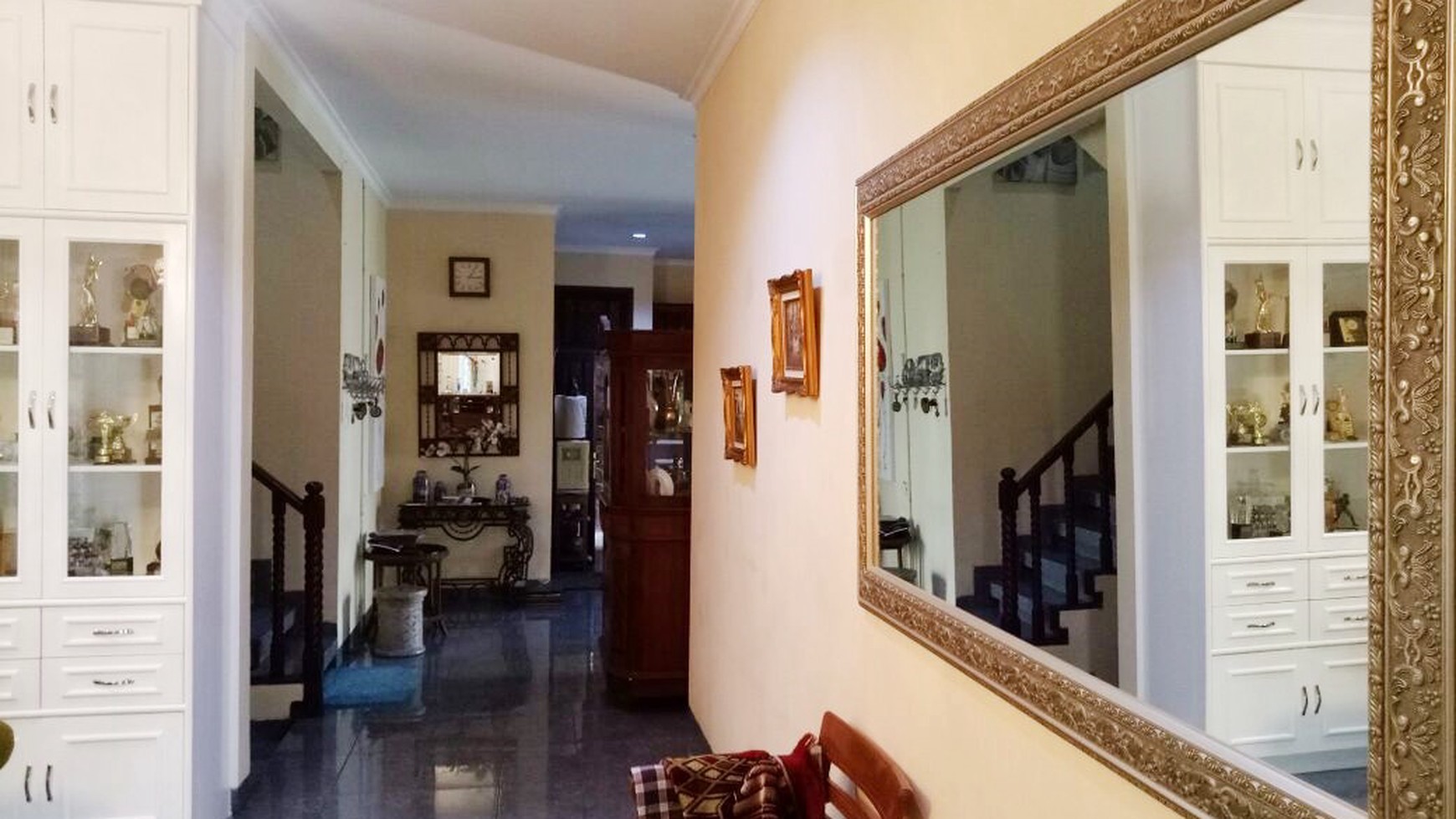 Rumah Hitung Tanah Area Cipete