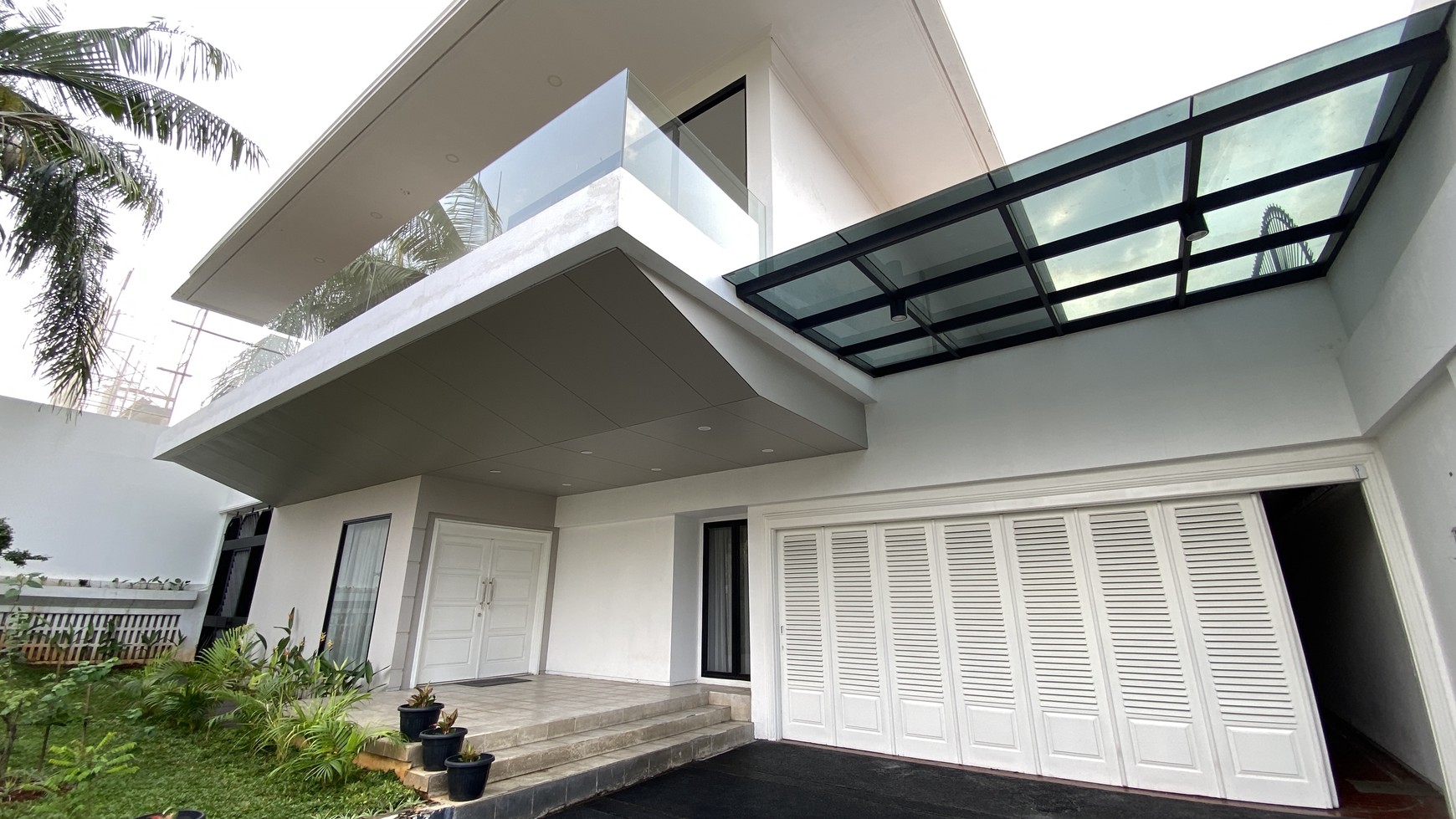 Rumah Hitung Tanah Area Cipete