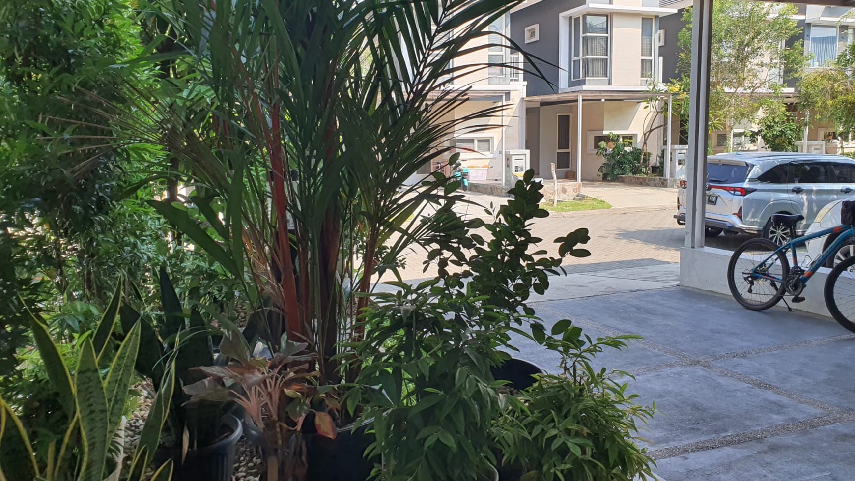 Rumah Hitung Tanah Area Cipete