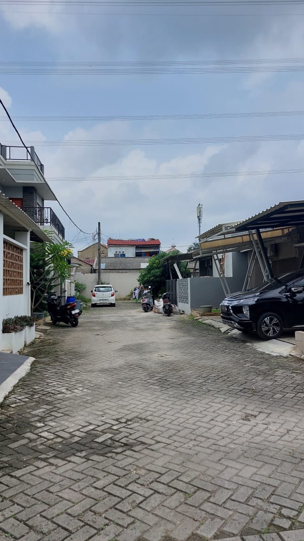 Rumah Minimalis Siap Huni Lokasi Strategis dekat Bintaro Jaya @Ciputat