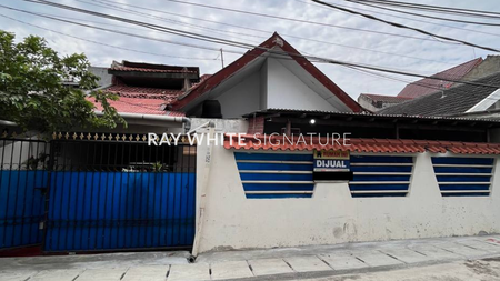 Dijual Rumah Lama Cocok Untuk Jadi Kost Lokasi Jl. Benda Di Sebrang Panglima Polim Kebayoran Baru