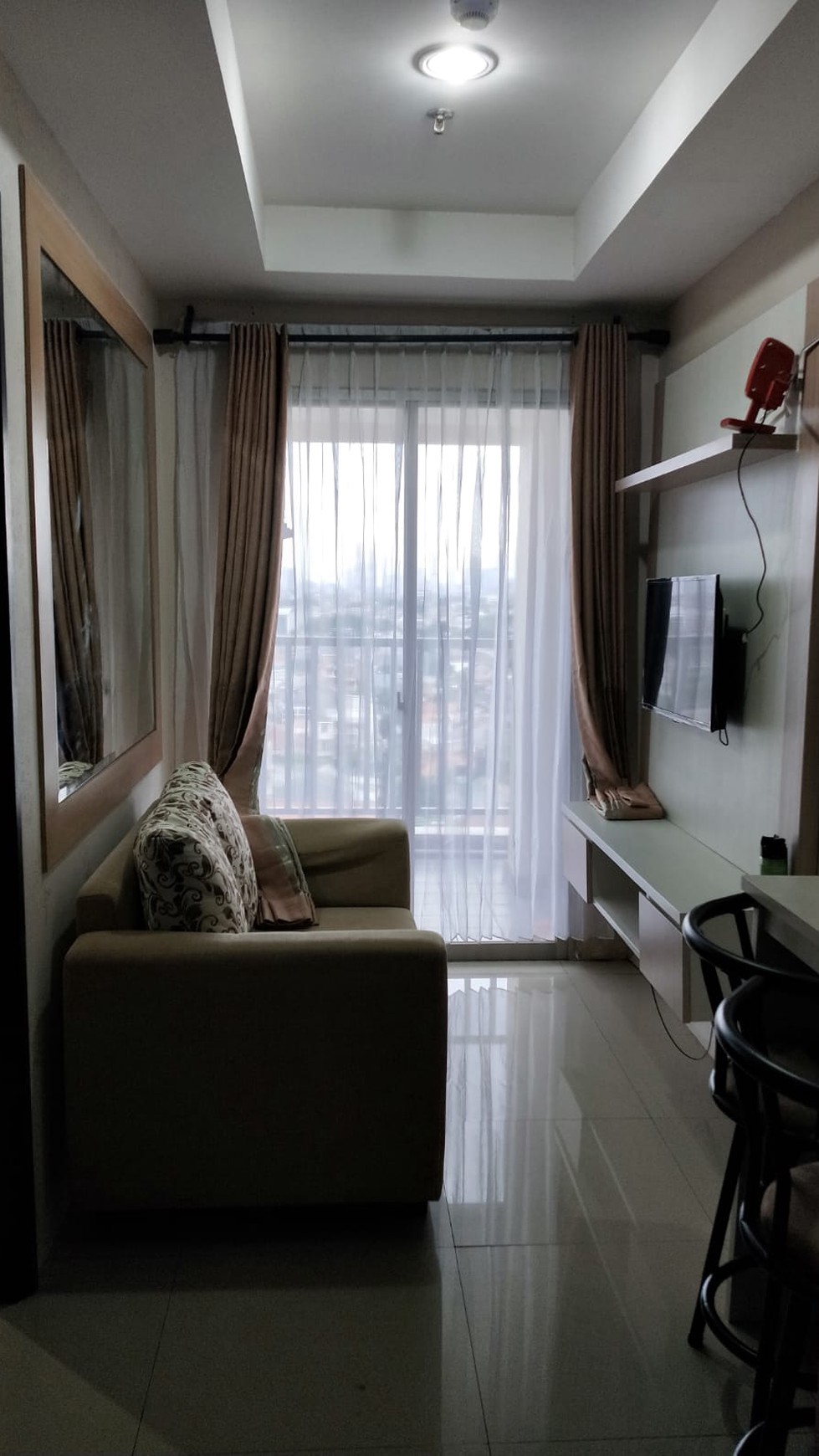 DI JUAL CEPAT APARTEMEN BELLMONT TOWER ATHENA LT.15 KEMBANGAN JAKARTA BARAT