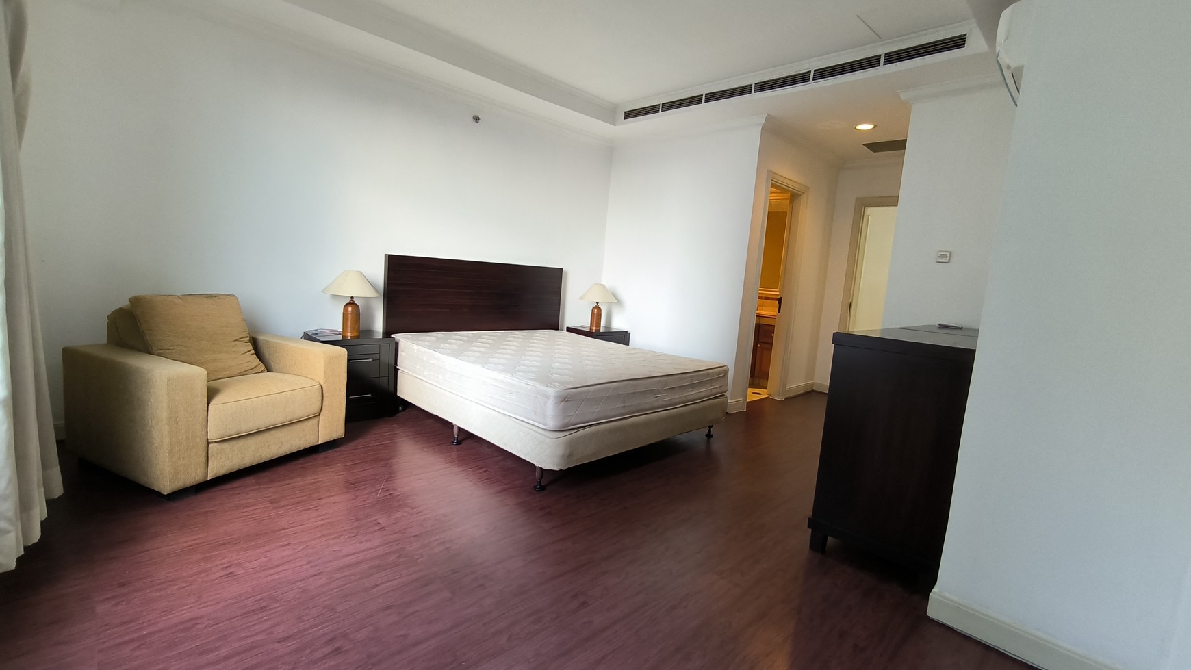 Apartement Exclusive - Istana Sahid Sudirman - DISEWAKAN!!!