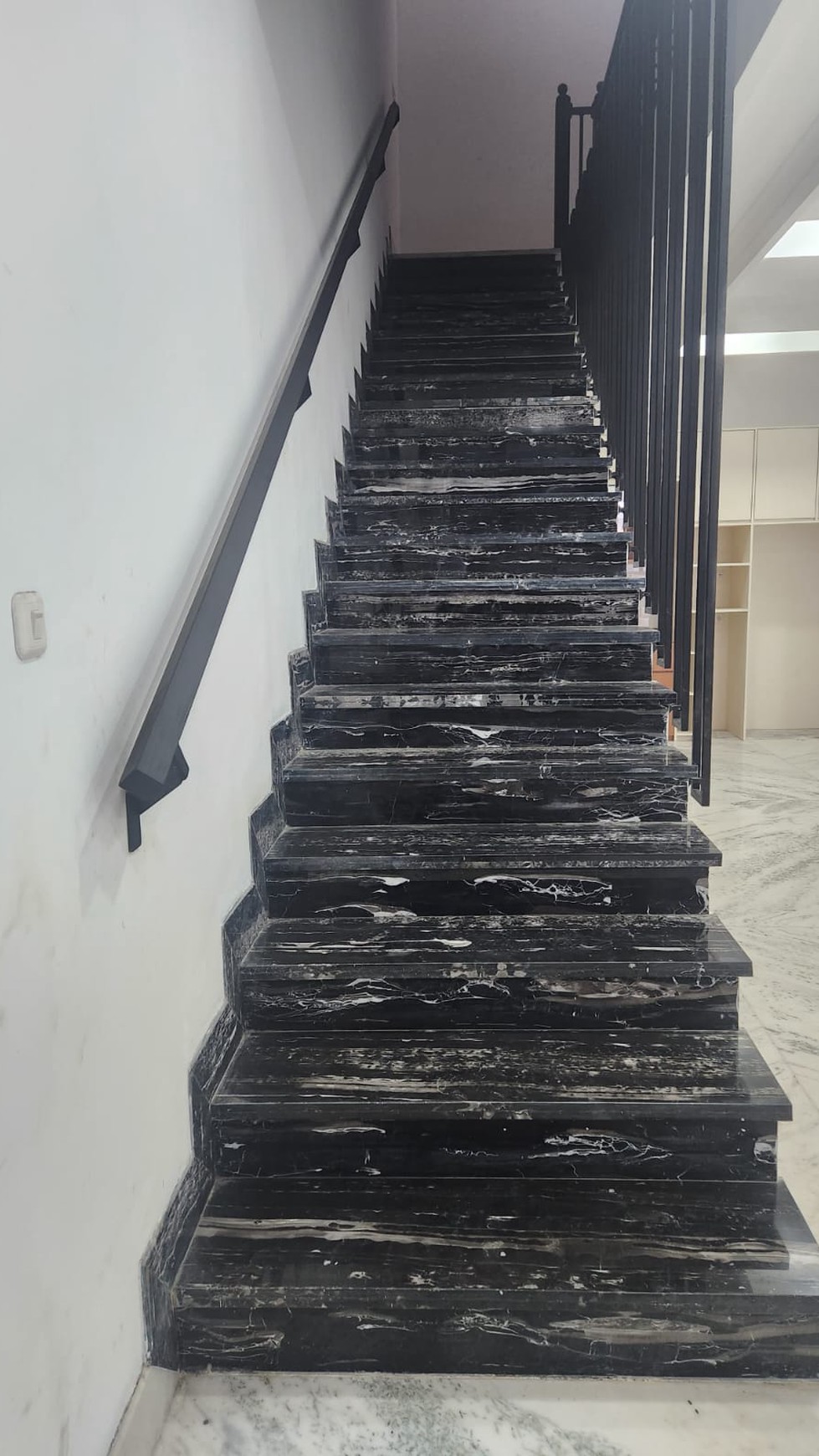 Brandnew rumah dijual kemang private pool lokasi kemang utara 