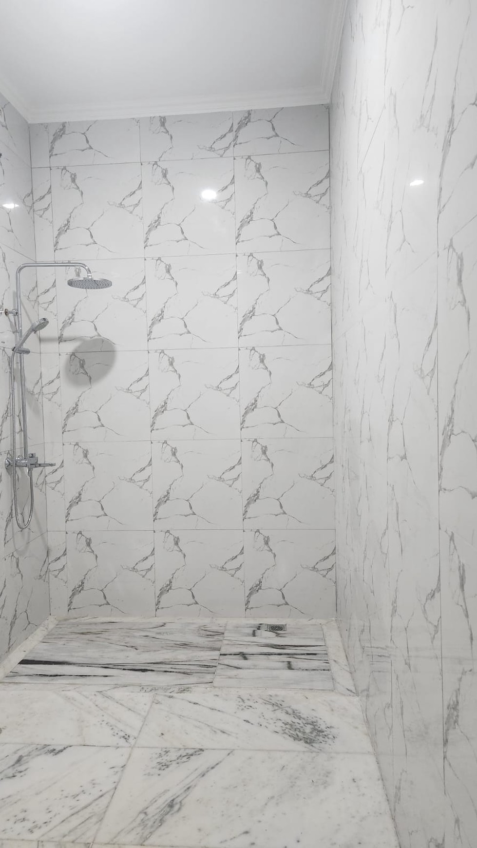 Brandnew rumah dijual kemang private pool lokasi kemang utara 