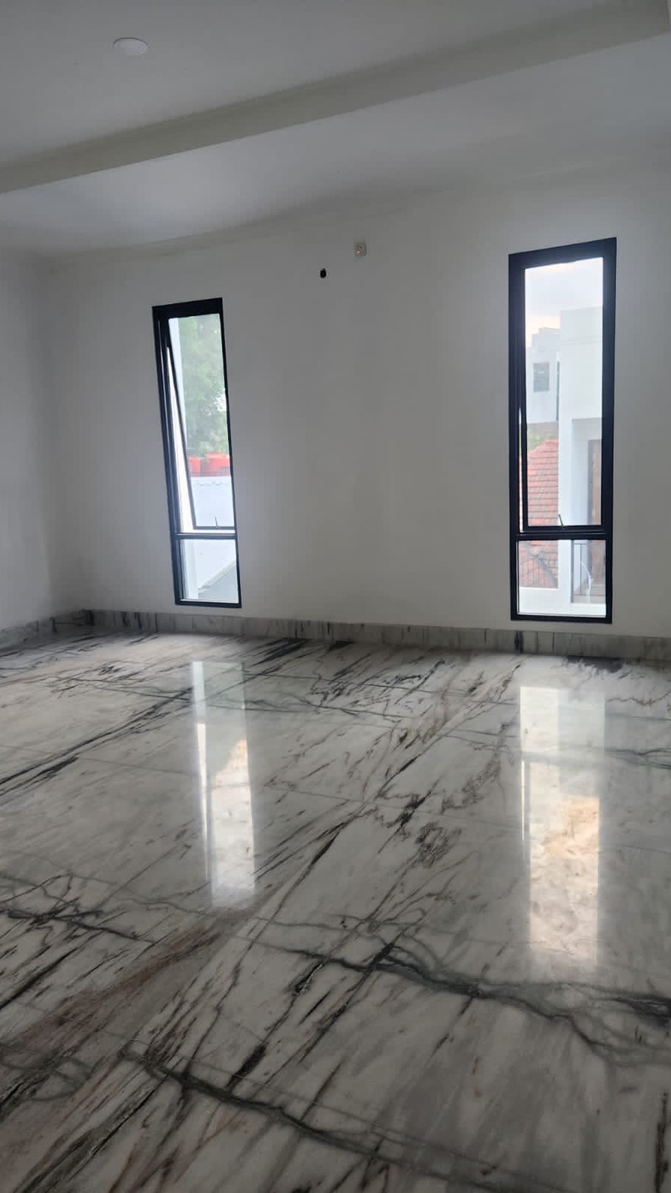 Brandnew rumah dijual kemang private pool lokasi kemang utara 