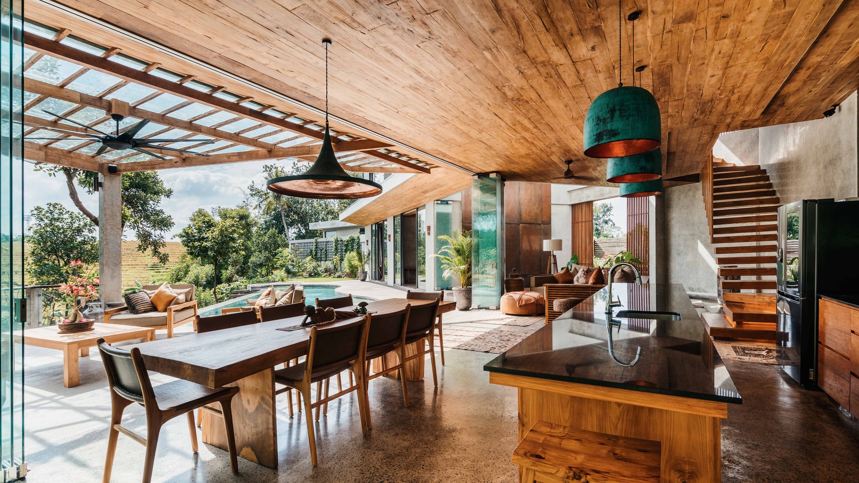 Rumah Hitung Tanah Area Cipete